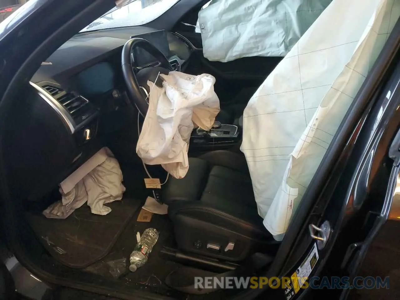 7 Photograph of a damaged car 5UX53DP01N9K71578 BMW X3 2022
