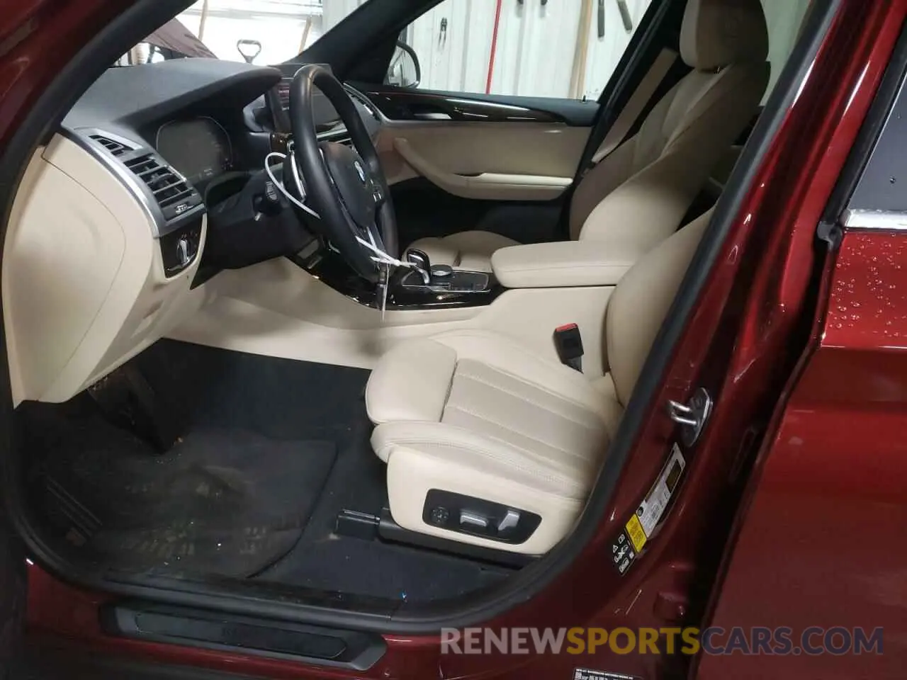 7 Photograph of a damaged car 5UX53DP01N9L32072 BMW X3 2022