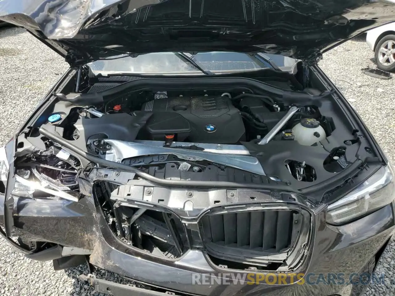 14 Photograph of a damaged car 5UX53DP02N9J36982 BMW X3 2022
