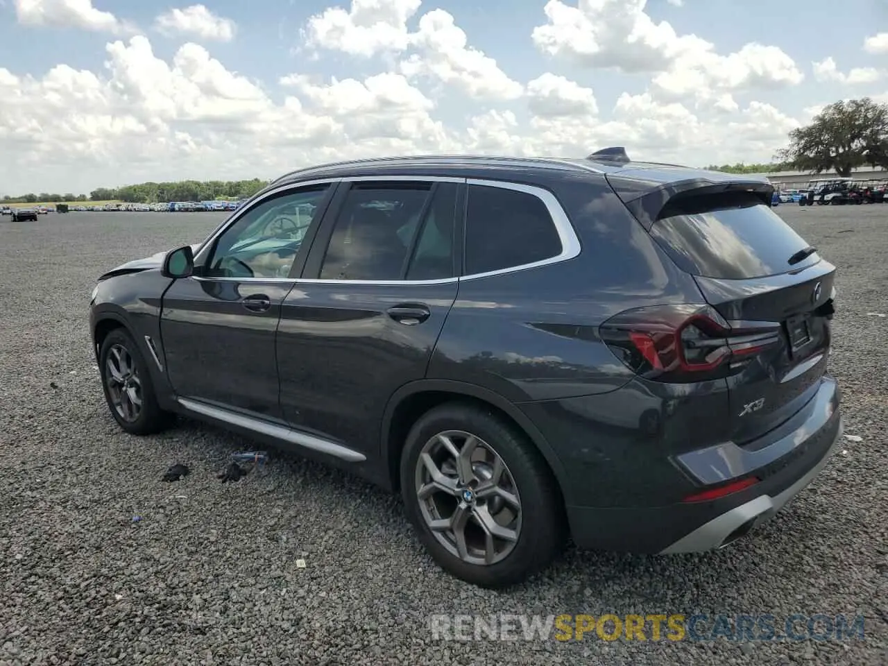 2 Photograph of a damaged car 5UX53DP02N9J36982 BMW X3 2022