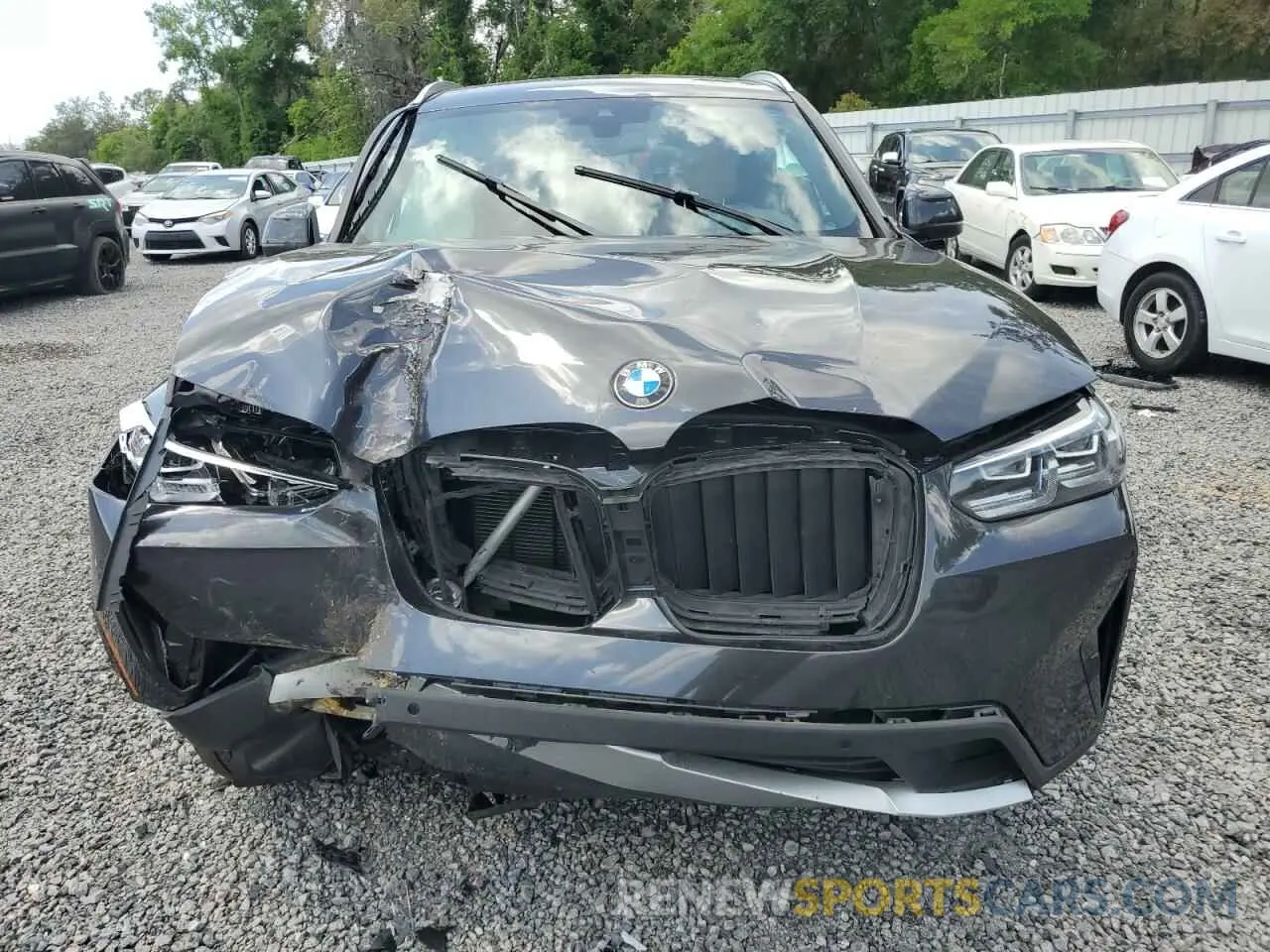 5 Photograph of a damaged car 5UX53DP02N9J36982 BMW X3 2022