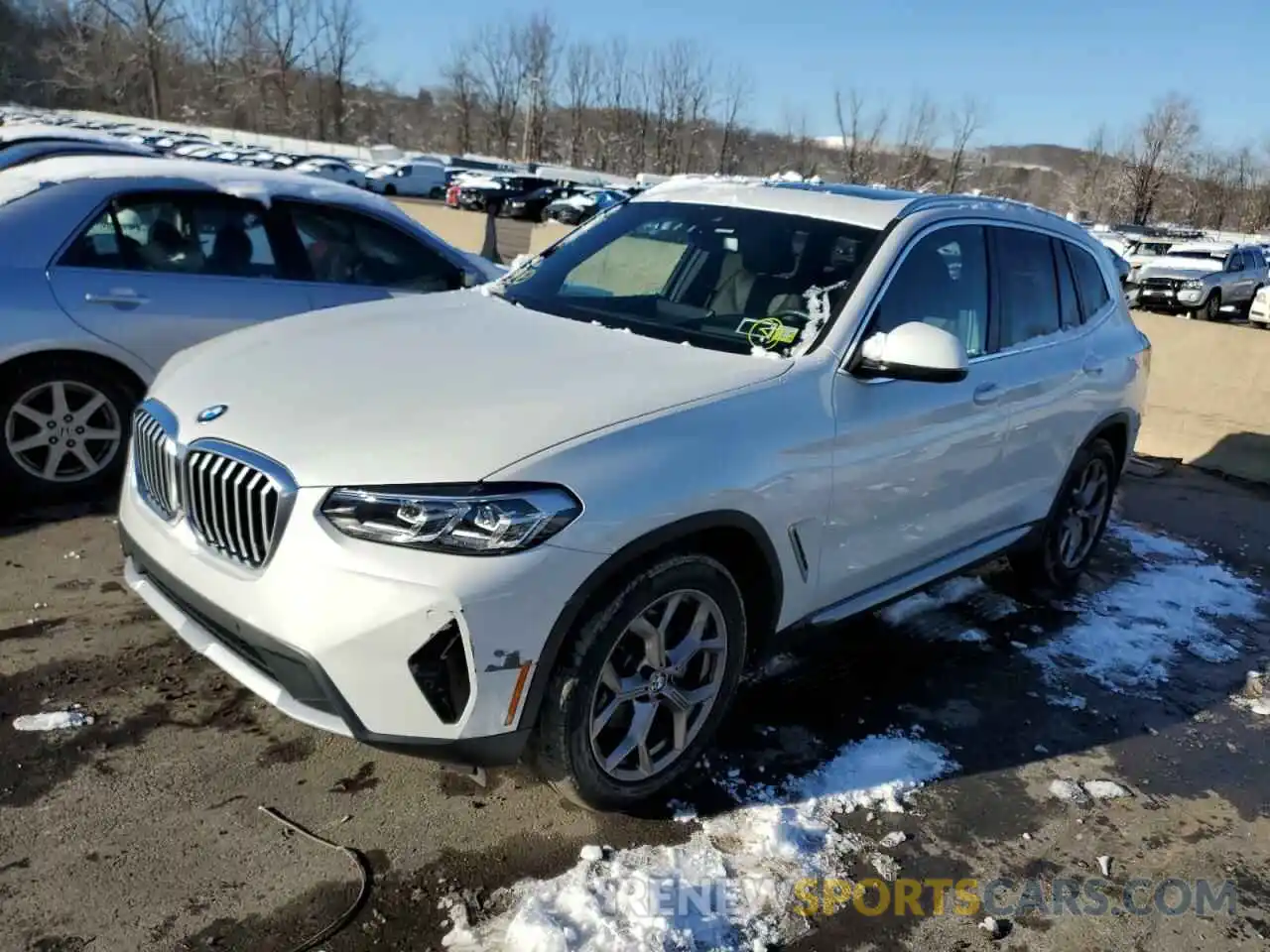 1 Photograph of a damaged car 5UX53DP02N9K14404 BMW X3 2022