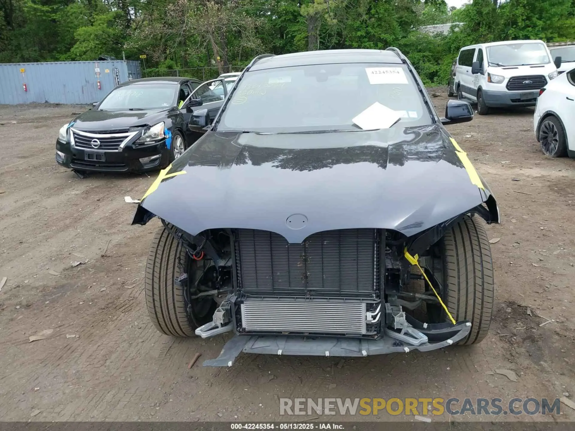 12 Photograph of a damaged car 5UX53DP03N9K52014 BMW X3 2022