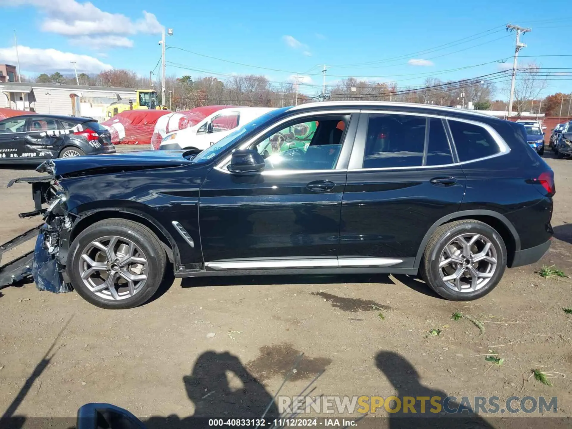 14 Photograph of a damaged car 5UX53DP03N9N34346 BMW X3 2022