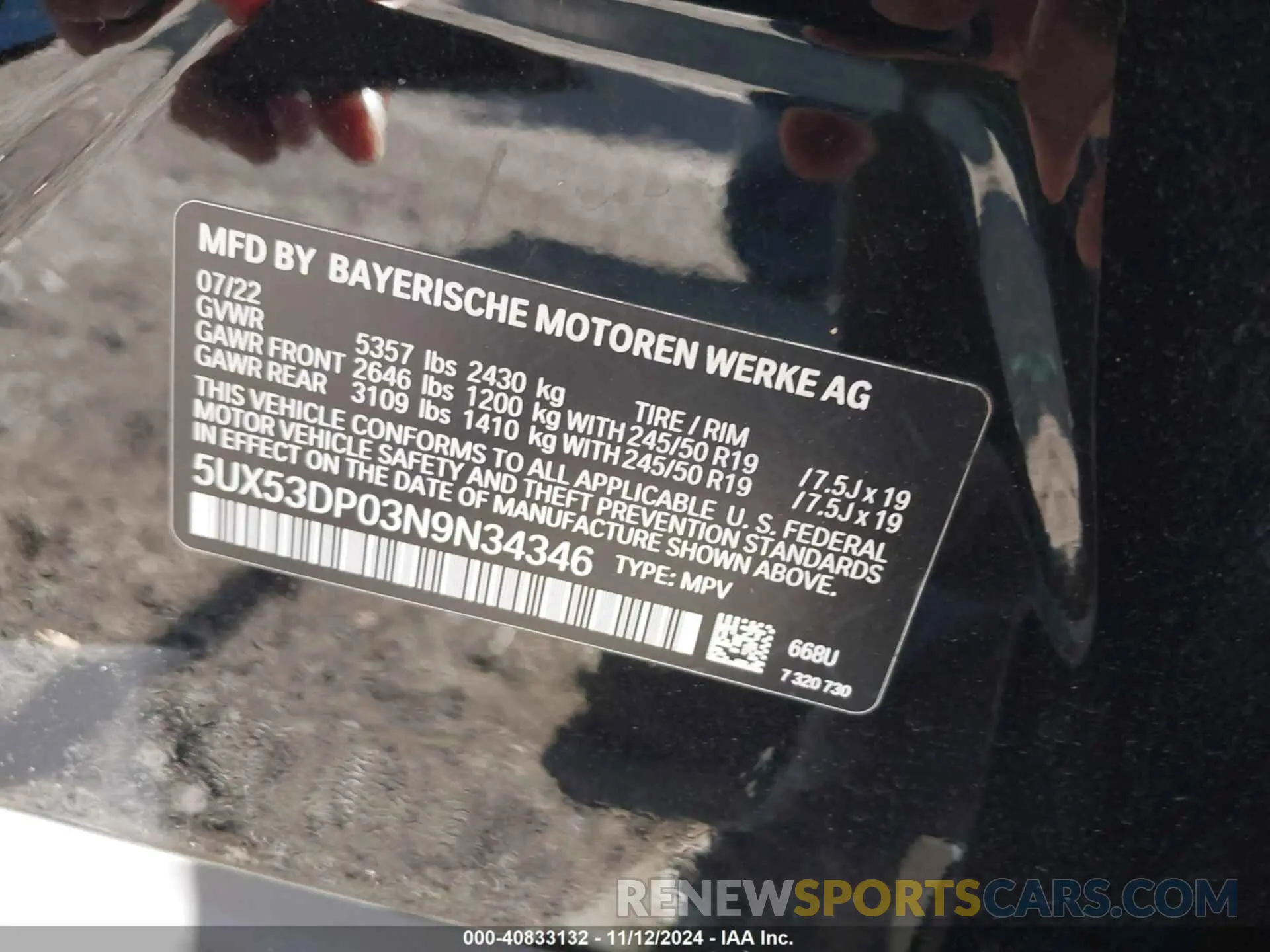 9 Photograph of a damaged car 5UX53DP03N9N34346 BMW X3 2022