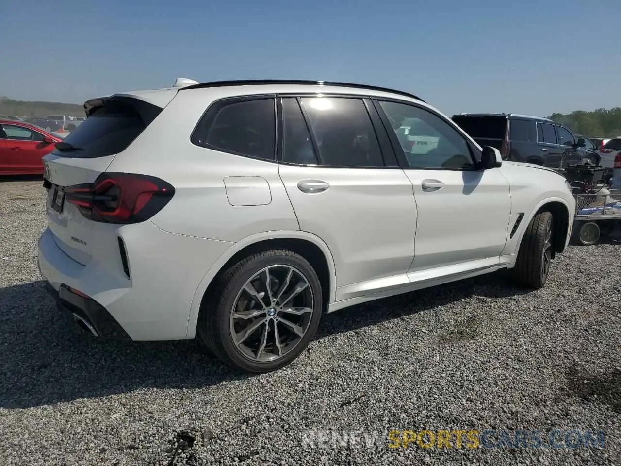 3 Photograph of a damaged car 5UX53DP04N9K48487 BMW X3 2022