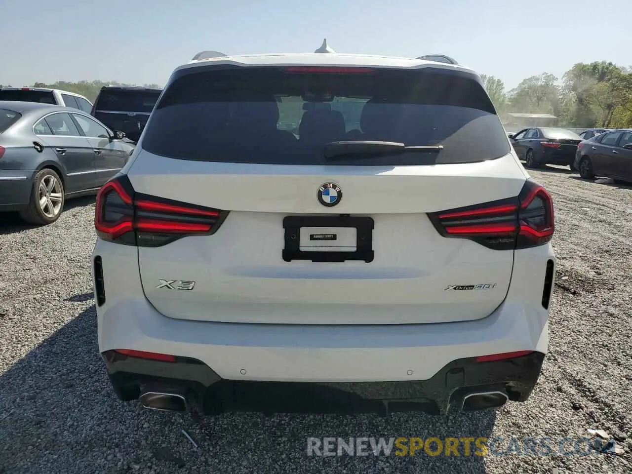 6 Photograph of a damaged car 5UX53DP04N9K48487 BMW X3 2022