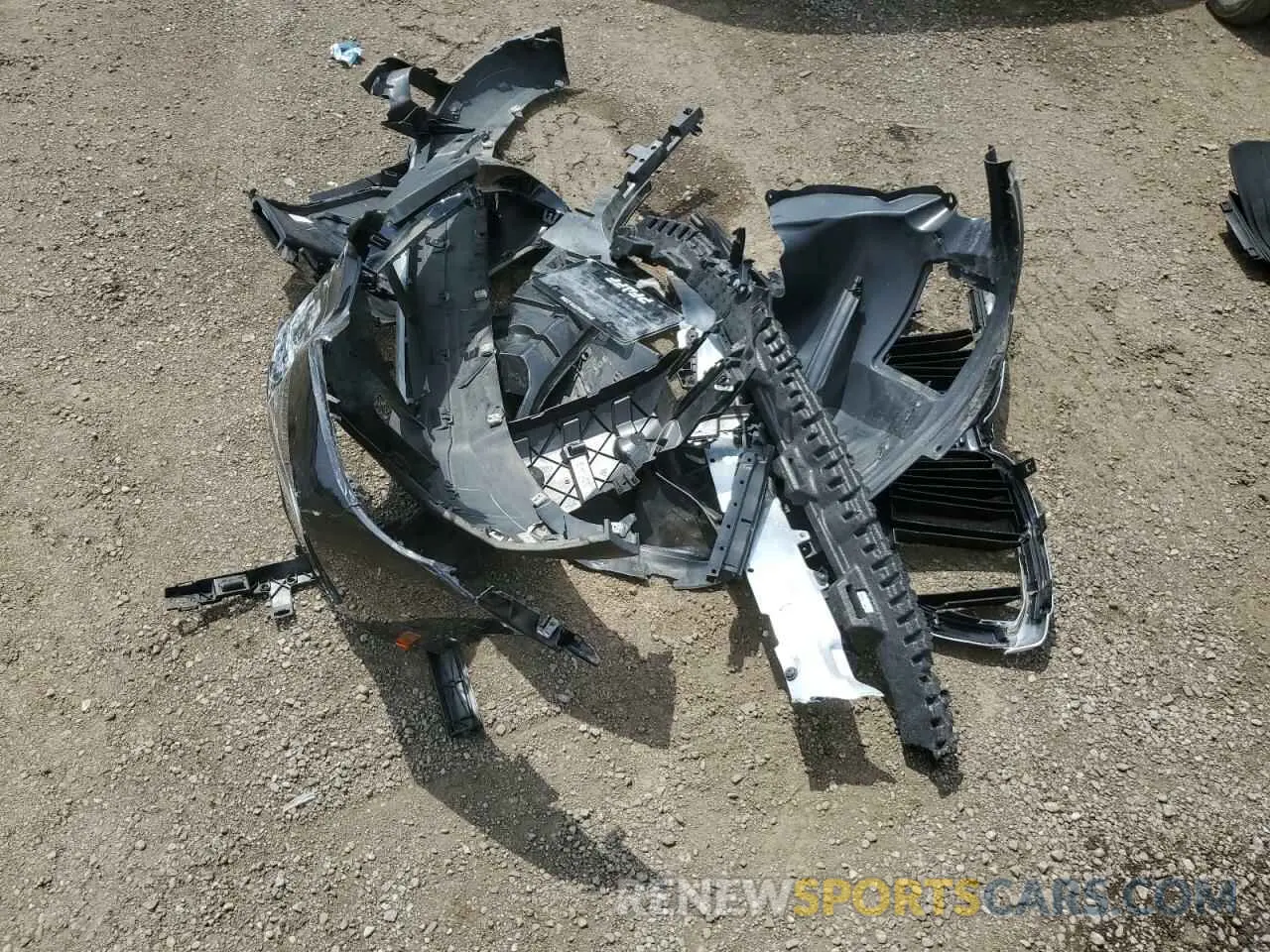 13 Photograph of a damaged car 5UX53DP05N9L47772 BMW X3 2022