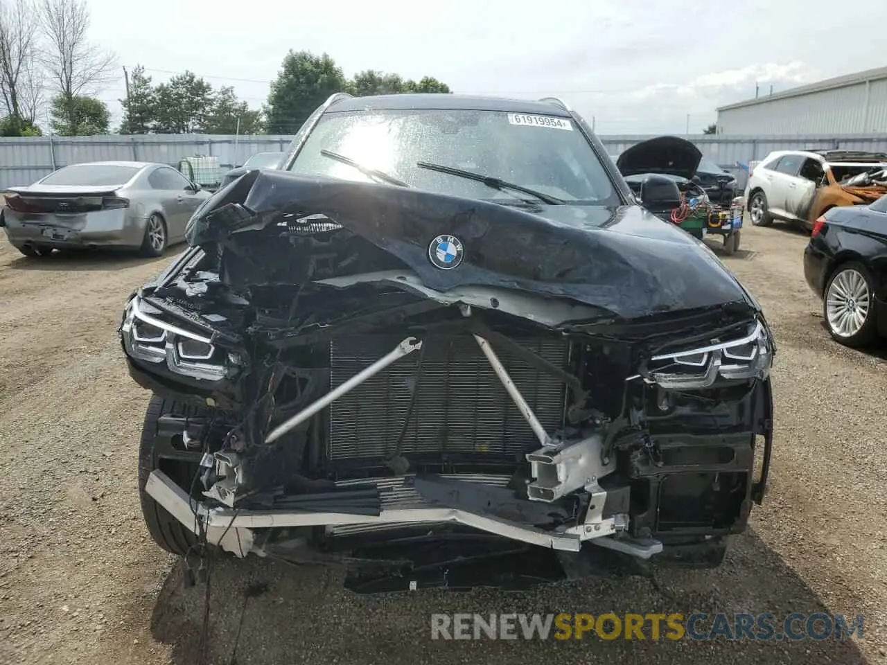 5 Photograph of a damaged car 5UX53DP05N9L47772 BMW X3 2022