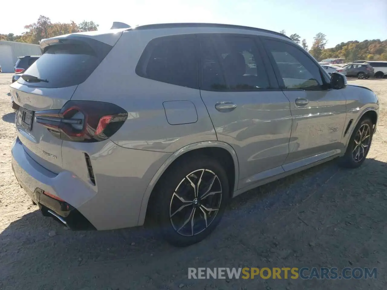 3 Photograph of a damaged car 5UX53DP06N9J21224 BMW X3 2022