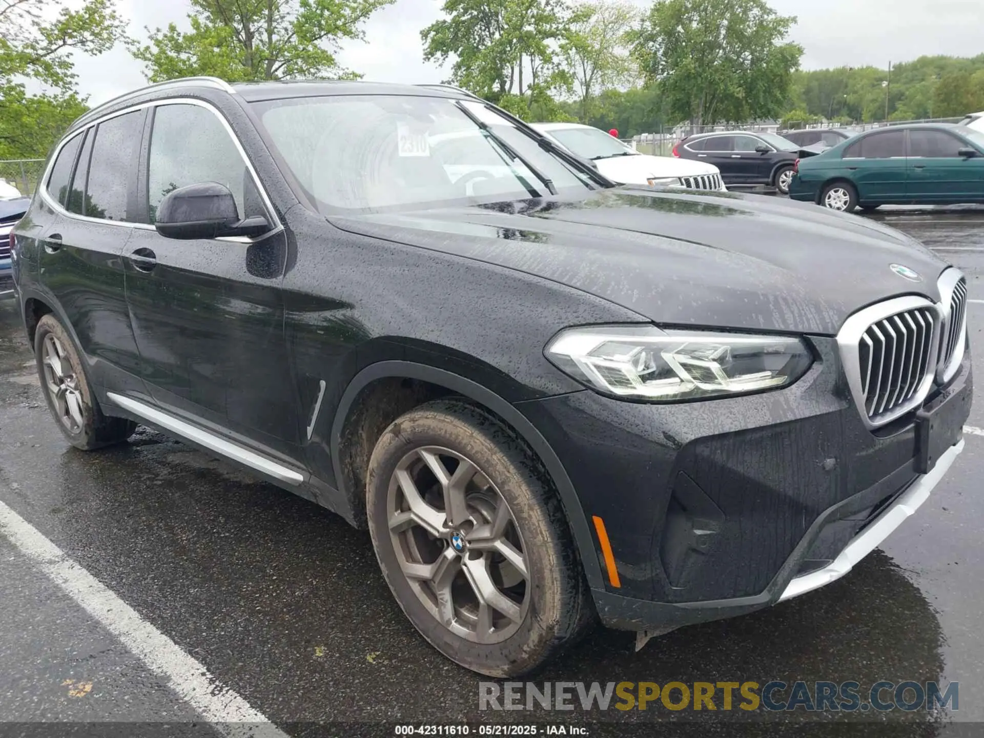 1 Photograph of a damaged car 5UX53DP06N9J37455 BMW X3 2022