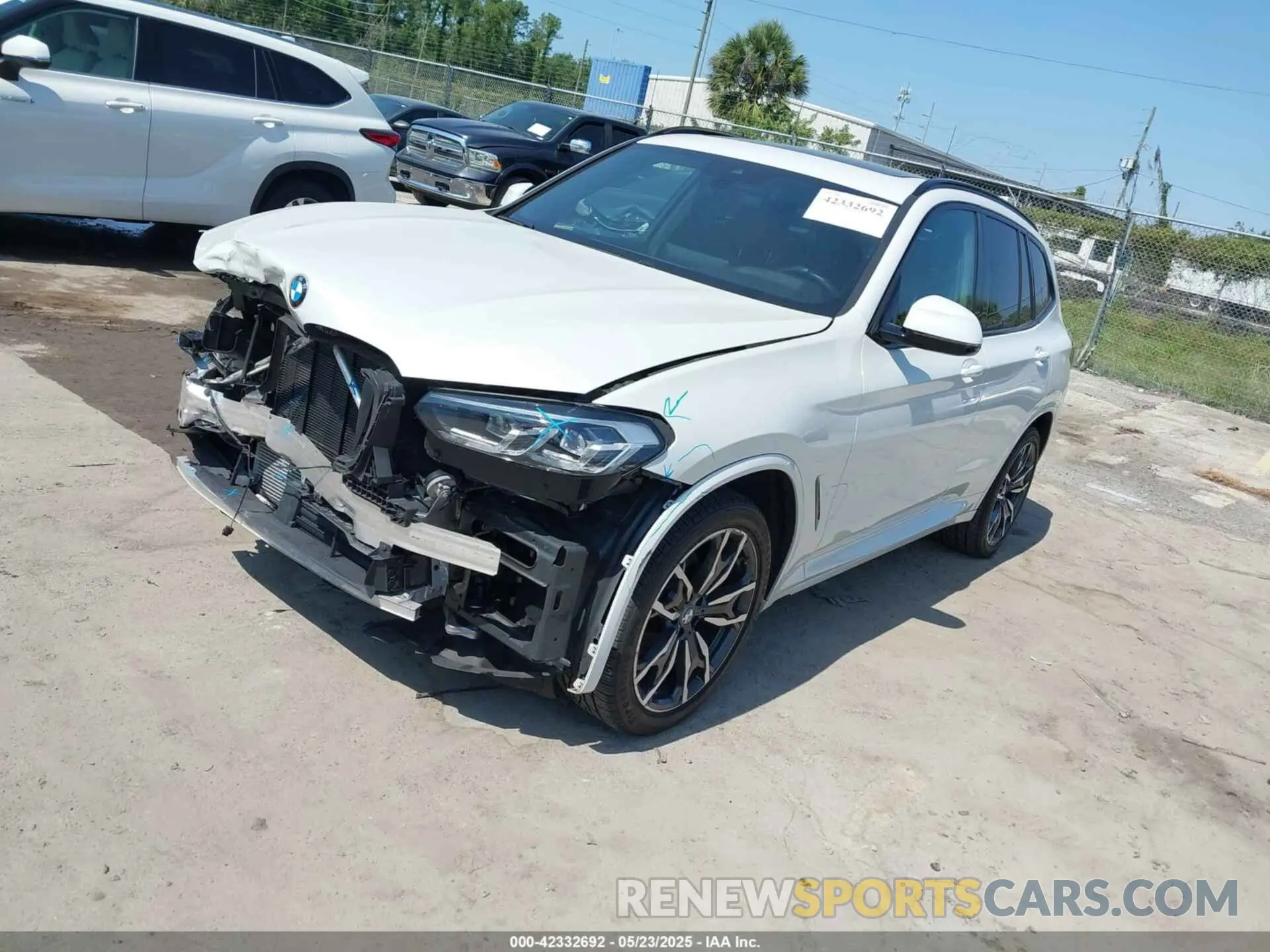2 Photograph of a damaged car 5UX53DP06N9K02837 BMW X3 2022