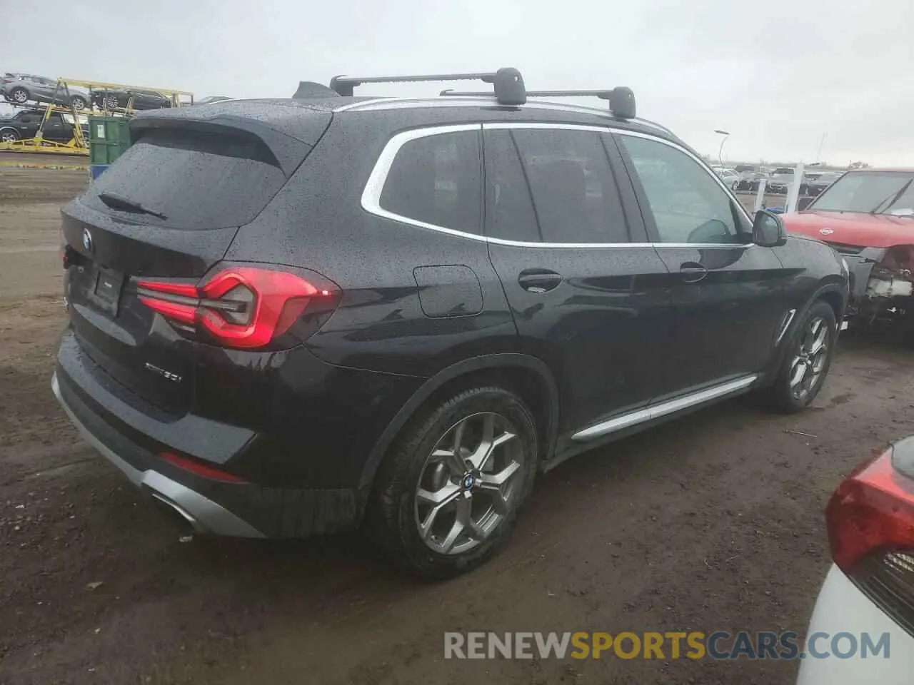 3 Photograph of a damaged car 5UX53DP06N9L69411 BMW X3 2022