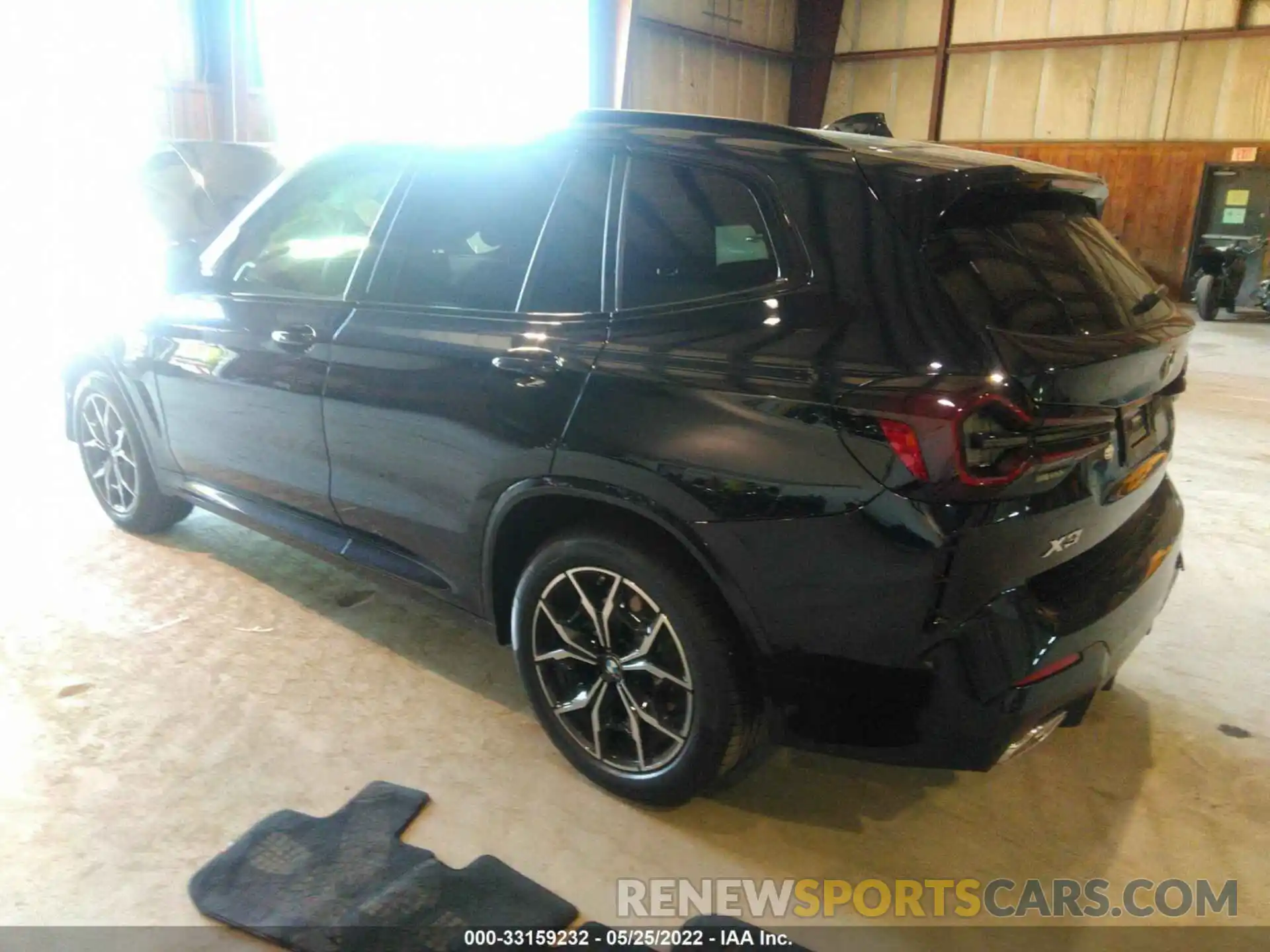 3 Photograph of a damaged car 5UX53DP08N9M33853 BMW X3 2022