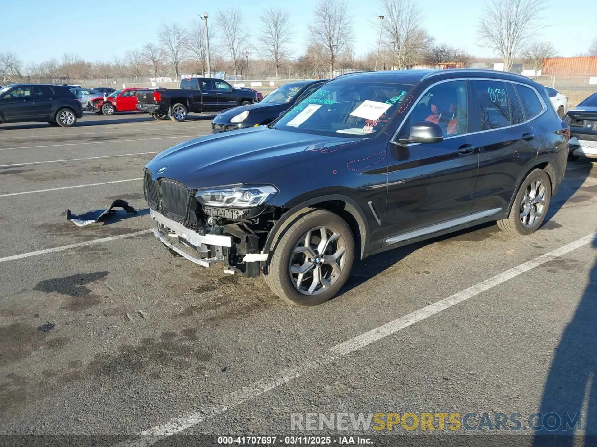 2 Photograph of a damaged car 5UX53DP09N9K25853 BMW X3 2022
