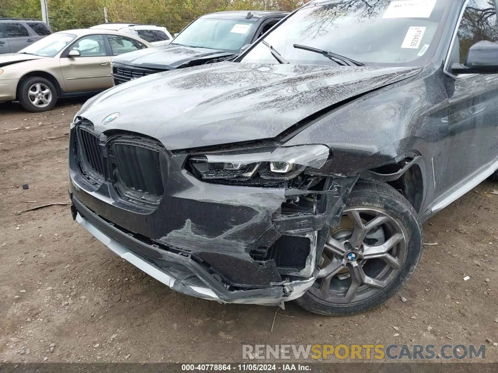 6 Photograph of a damaged car 5UX53DP09N9K53992 BMW X3 2022