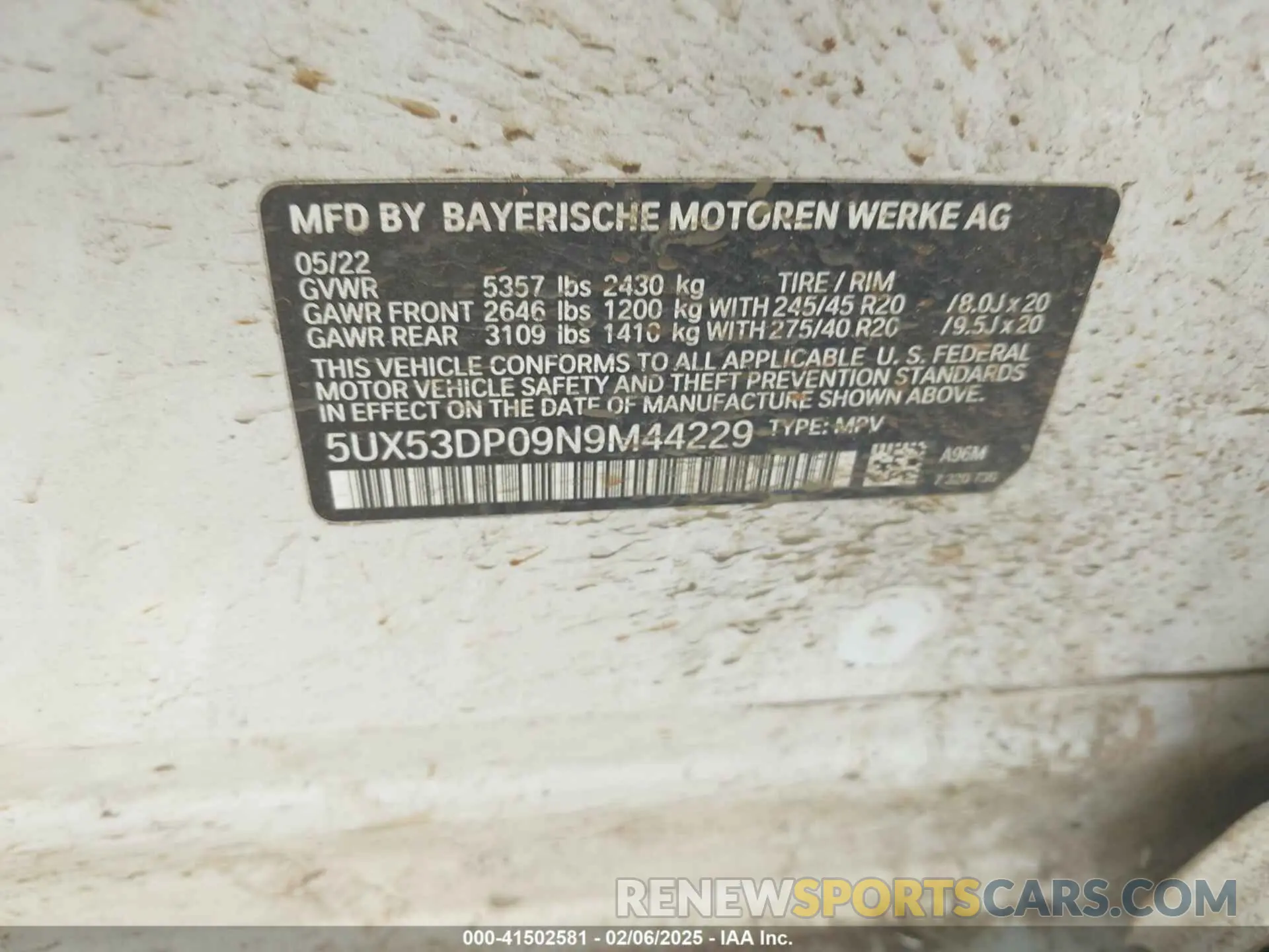 9 Photograph of a damaged car 5UX53DP09N9M44229 BMW X3 2022