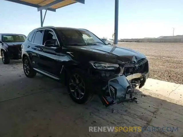 14 Photograph of a damaged car 5UX53DP09N9N35100 BMW X3 2022