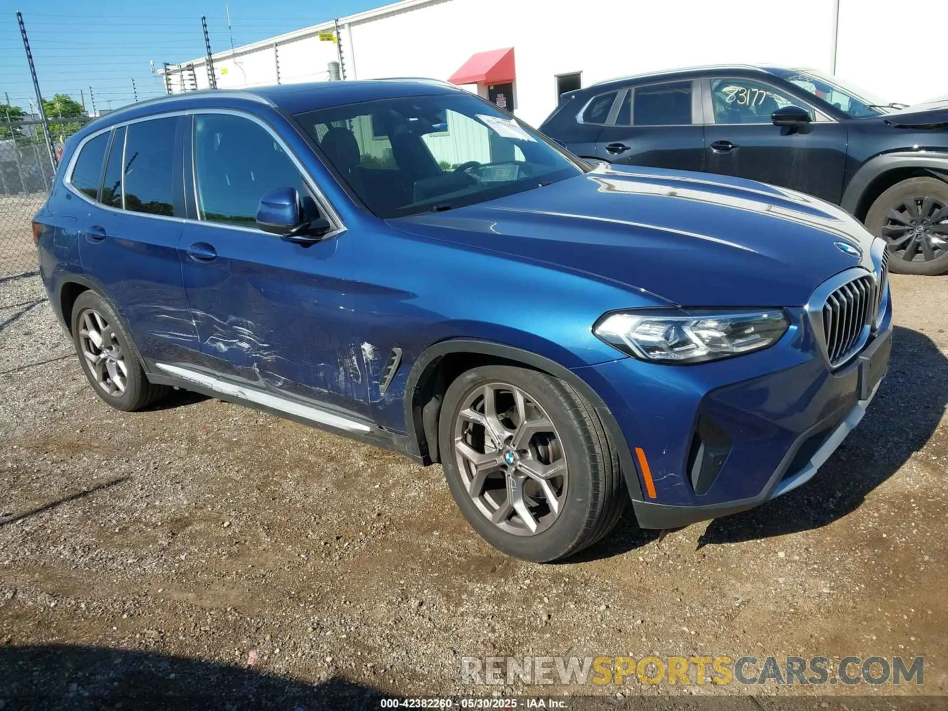 1 Photograph of a damaged car 5UX53DP0XN9J53917 BMW X3 2022