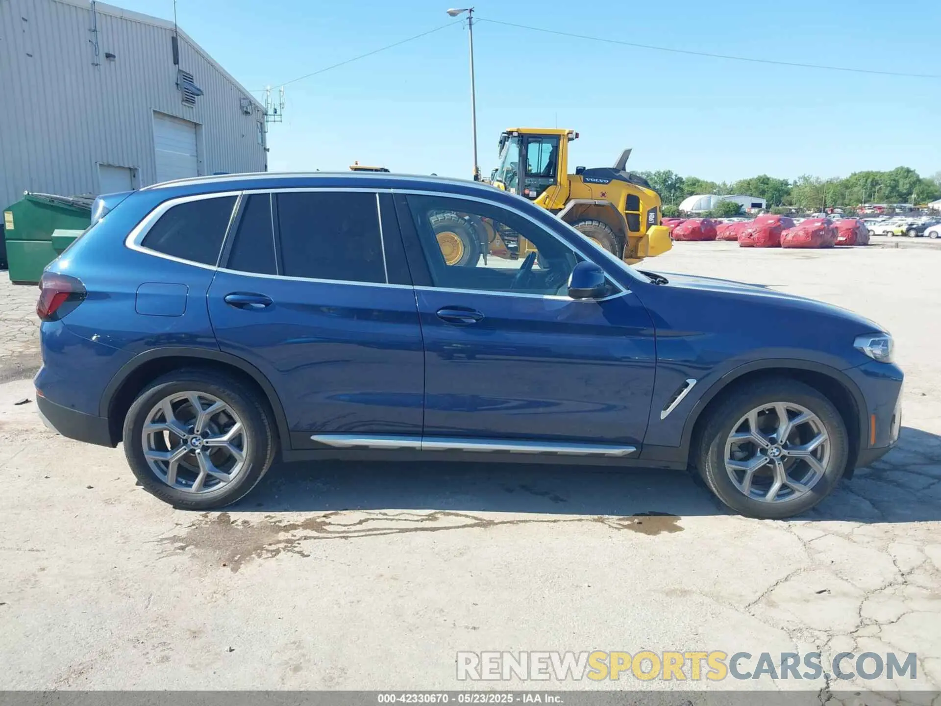 14 Photograph of a damaged car 5UX53DP0XN9J54310 BMW X3 2022