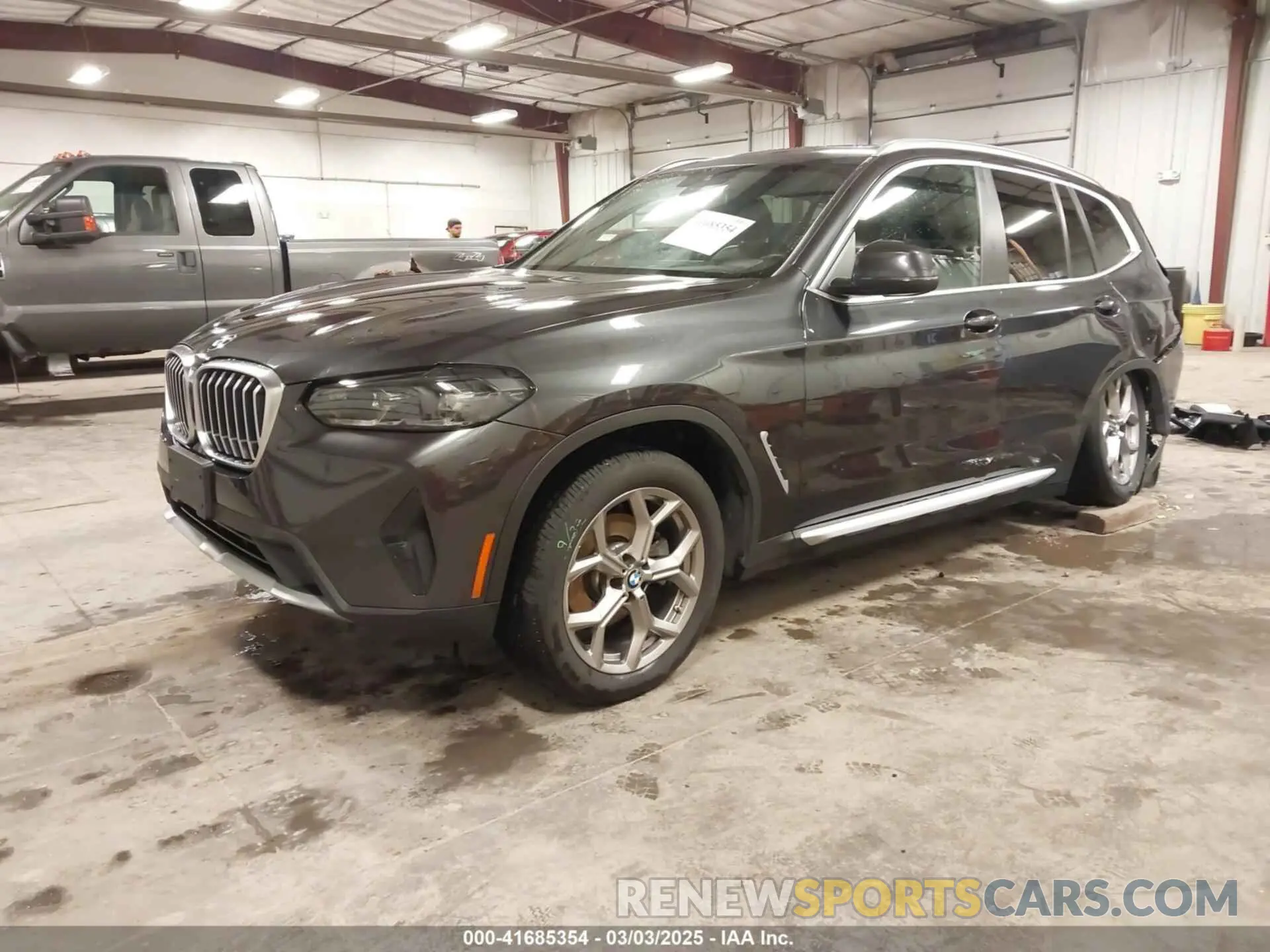2 Photograph of a damaged car 5UX53DP0XN9K23741 BMW X3 2022
