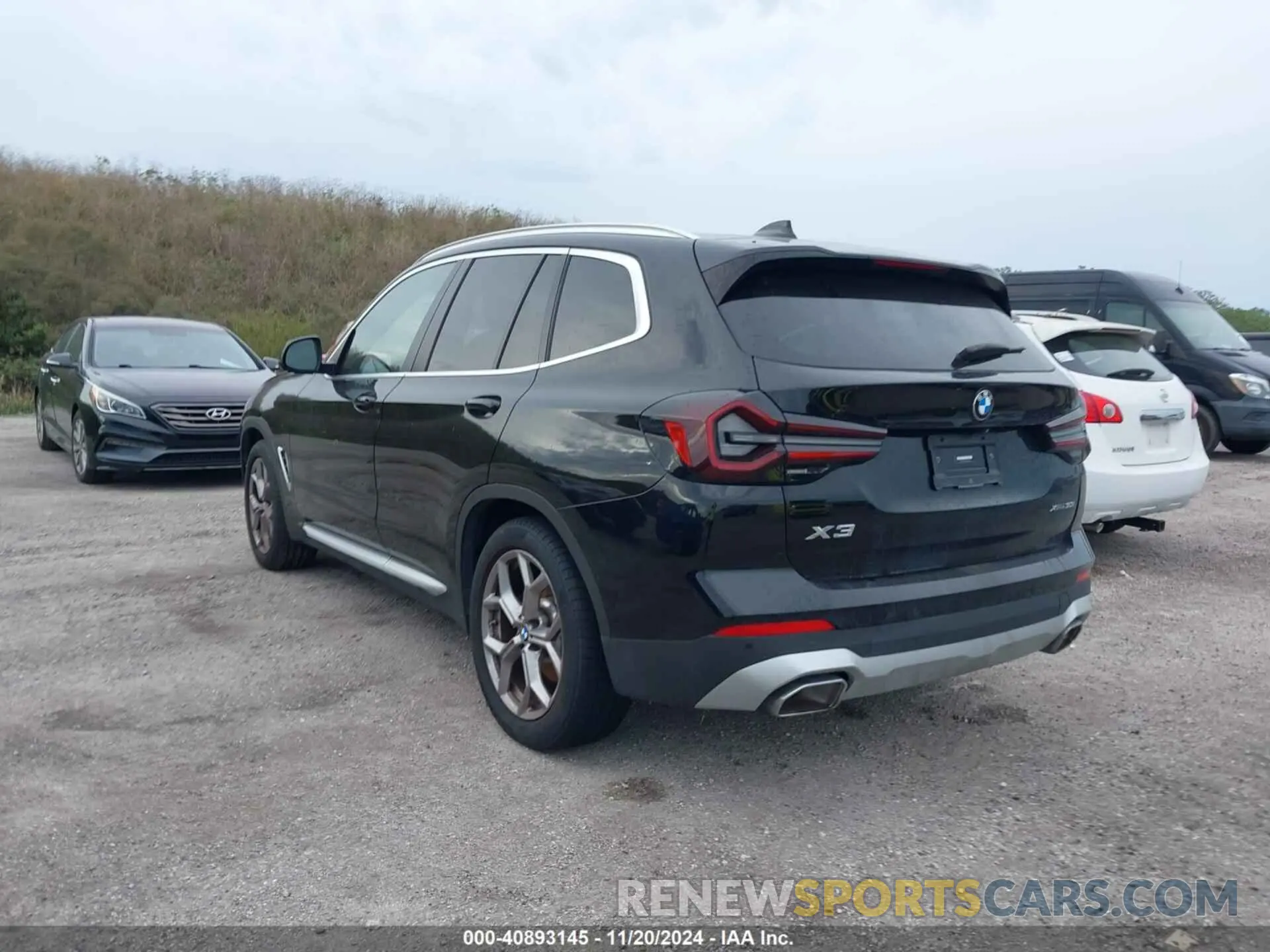 3 Photograph of a damaged car 5UX53DP0XN9L20969 BMW X3 2022
