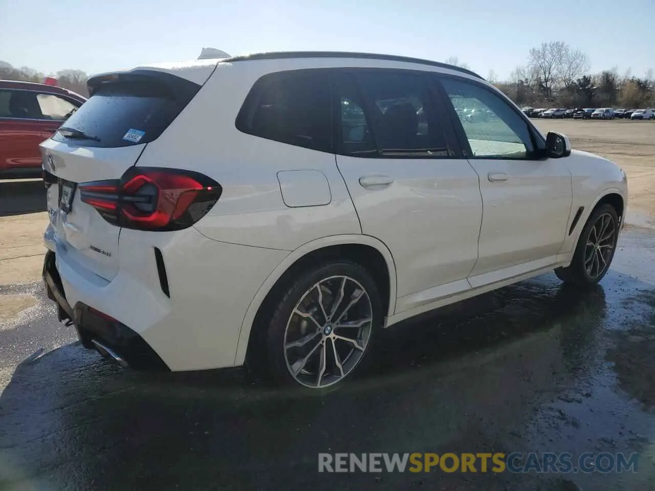 3 Photograph of a damaged car 5UX53DP0XN9M46412 BMW X3 2022