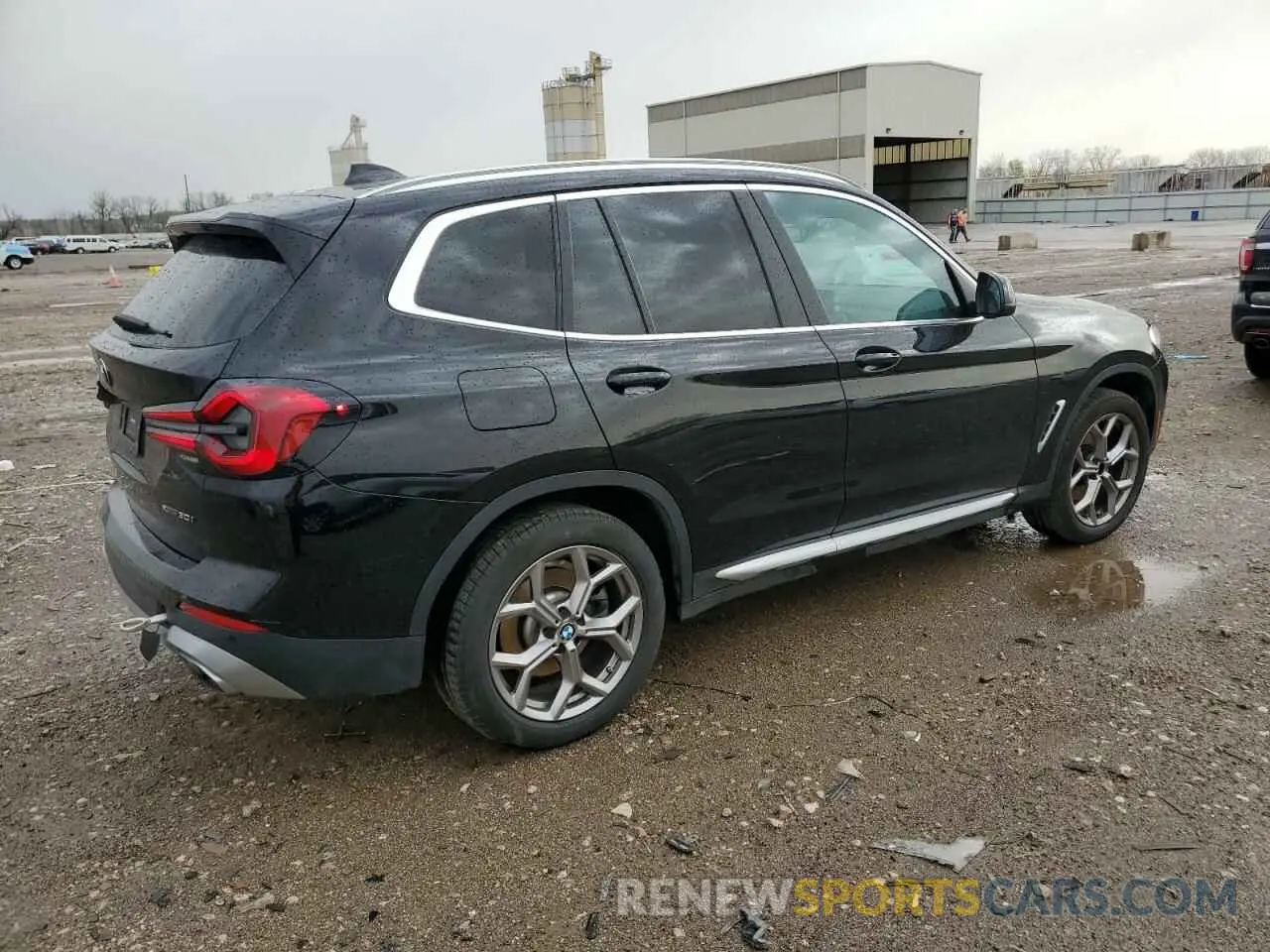 3 Photograph of a damaged car 5UX53DP0XN9M80897 BMW X3 2022