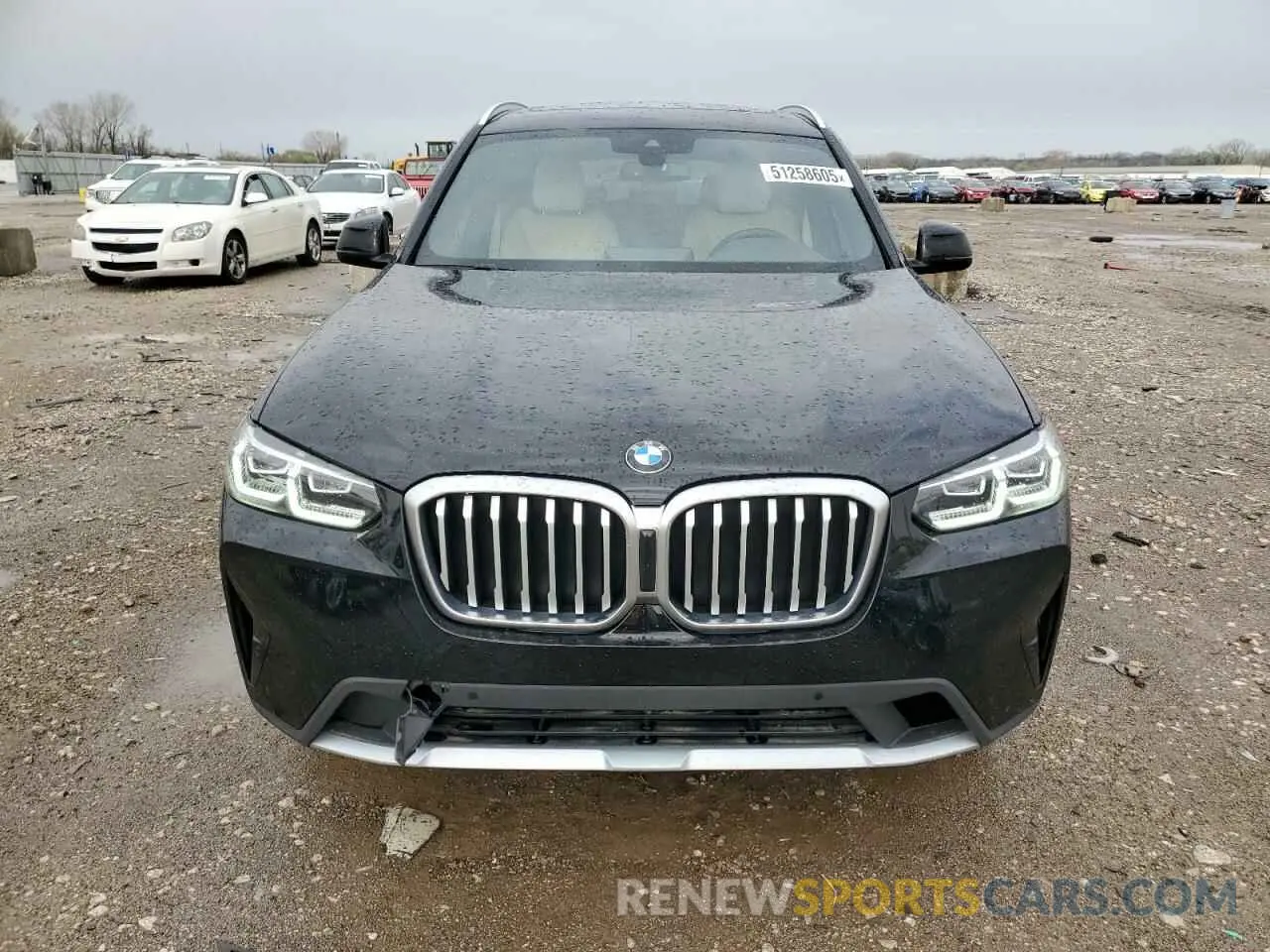 5 Photograph of a damaged car 5UX53DP0XN9M80897 BMW X3 2022