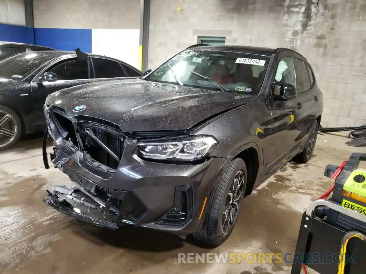 2 Photograph of a damaged car 5UX83DP02N9L72979 BMW X3 2022