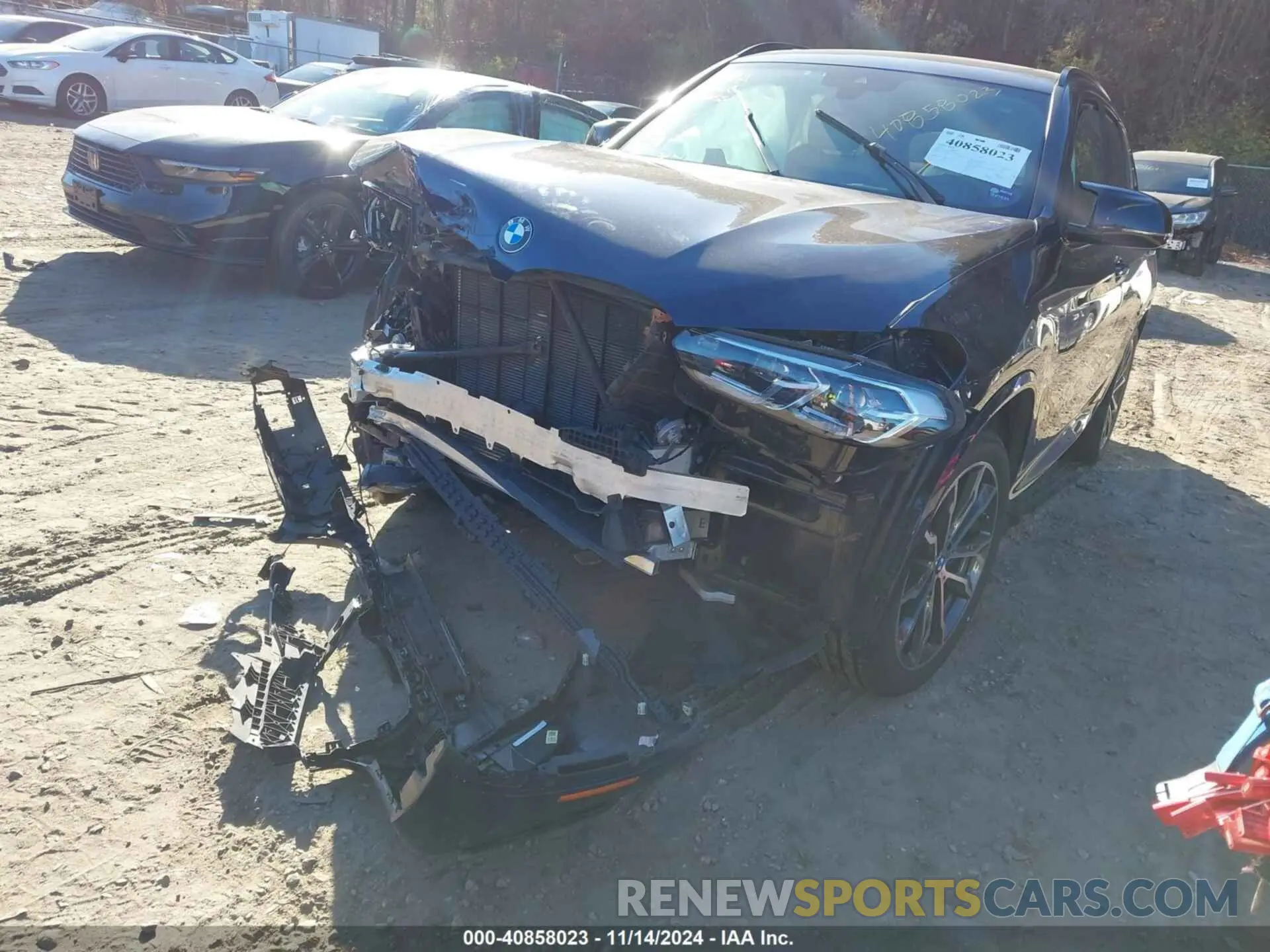 2 Photograph of a damaged car 5UX83DP06N9K71590 BMW X3 2022
