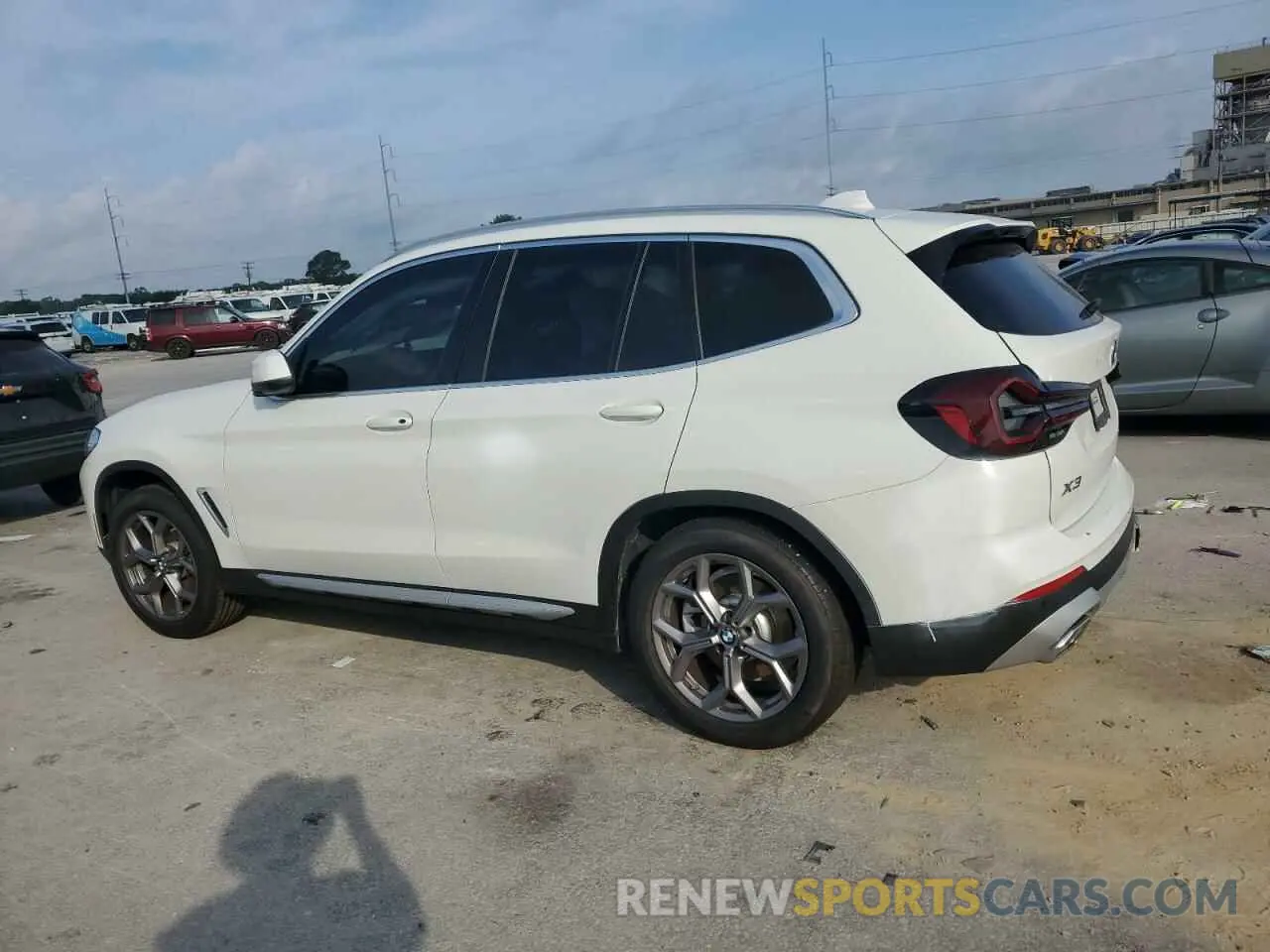 2 Photograph of a damaged car WBX47DP00NN173668 BMW X3 2022