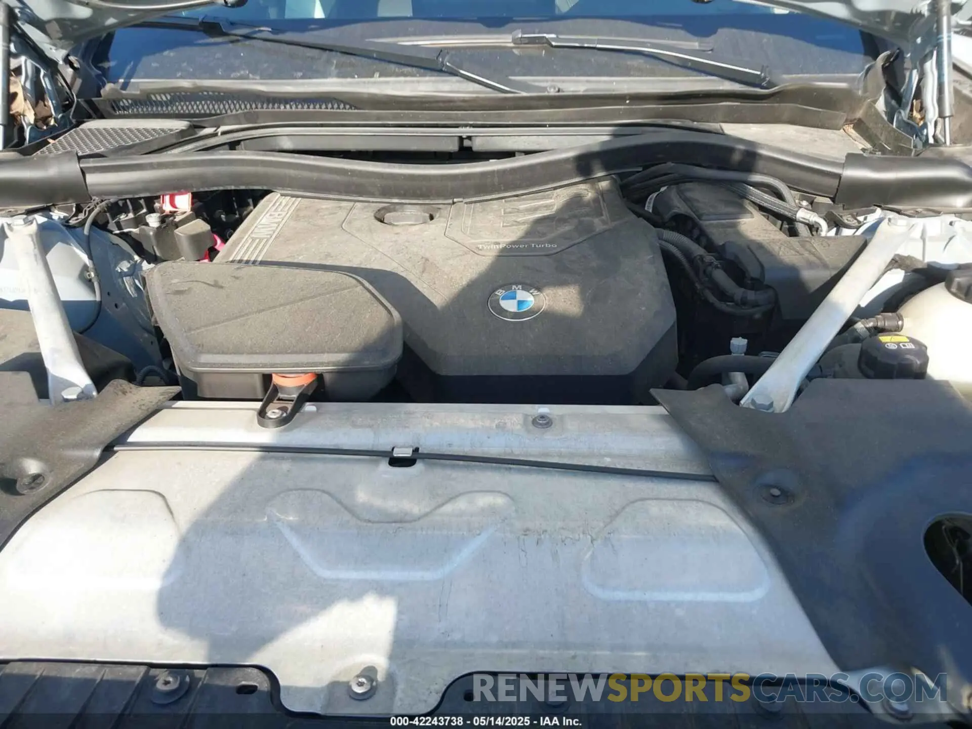 10 Photograph of a damaged car WBX47DP00NN176893 BMW X3 2022