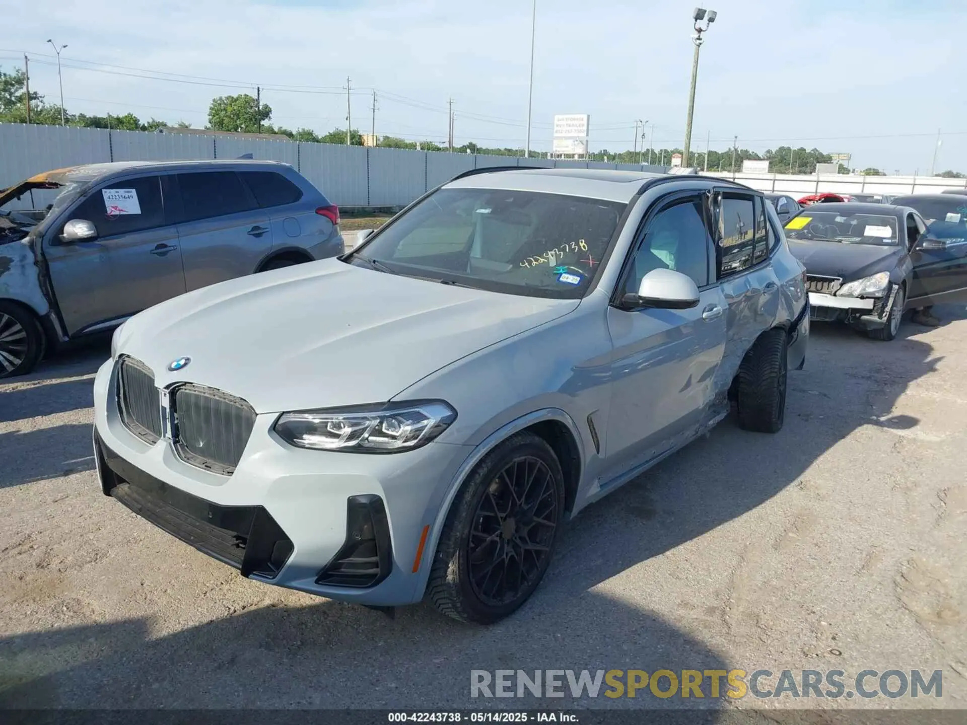 2 Photograph of a damaged car WBX47DP00NN176893 BMW X3 2022