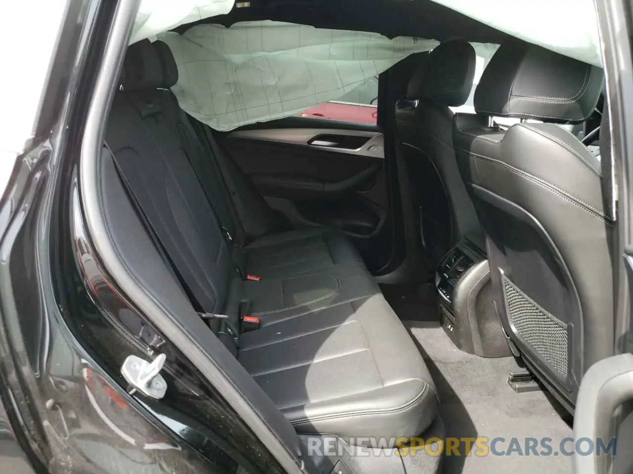 11 Photograph of a damaged car WBX47DP02NN155513 BMW X3 2022