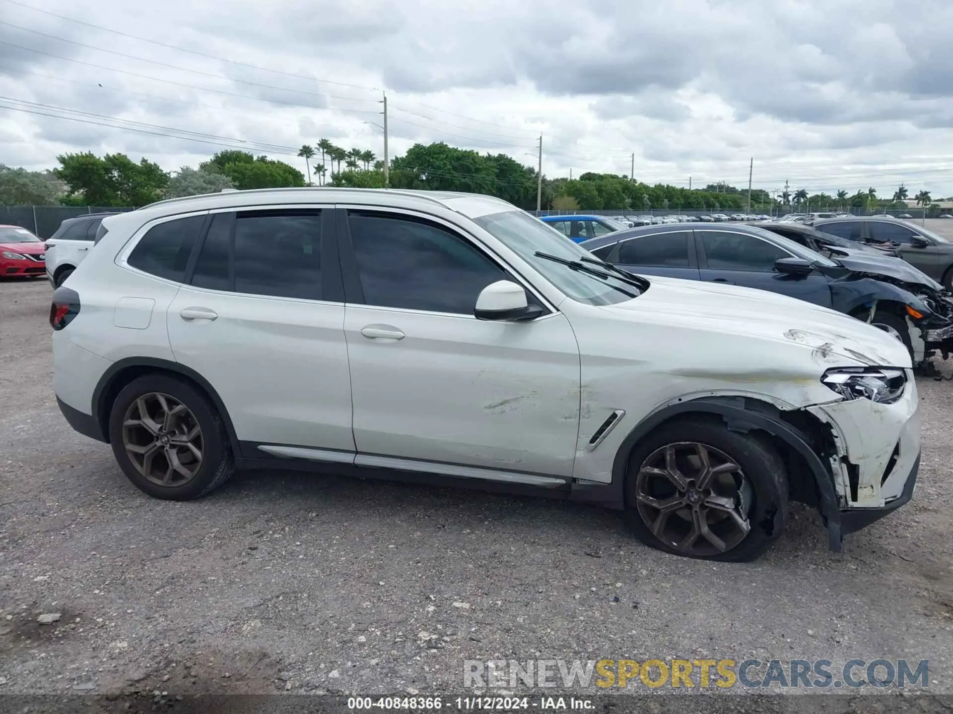 14 Photograph of a damaged car WBX47DP05NN182088 BMW X3 2022