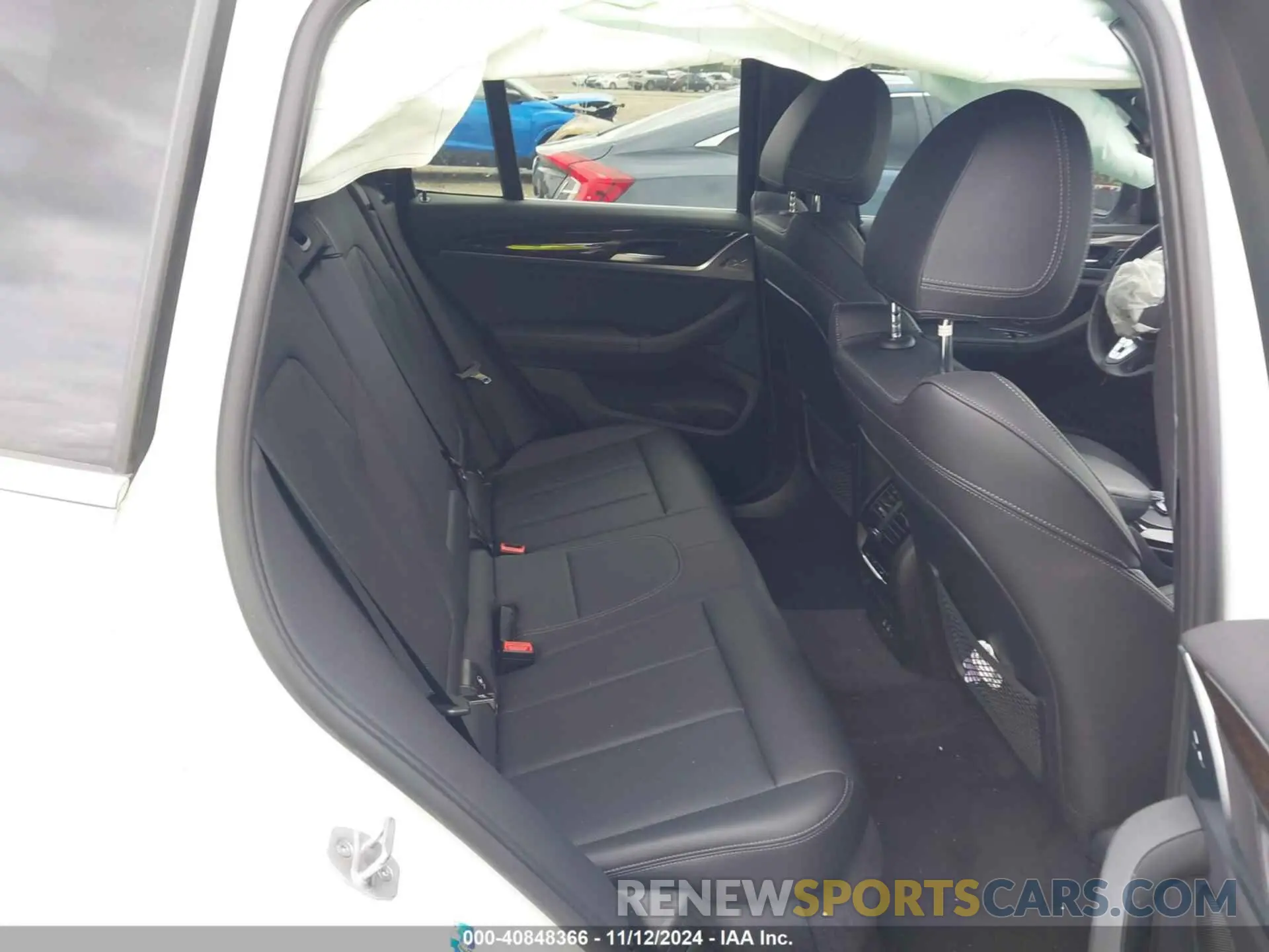 8 Photograph of a damaged car WBX47DP05NN182088 BMW X3 2022