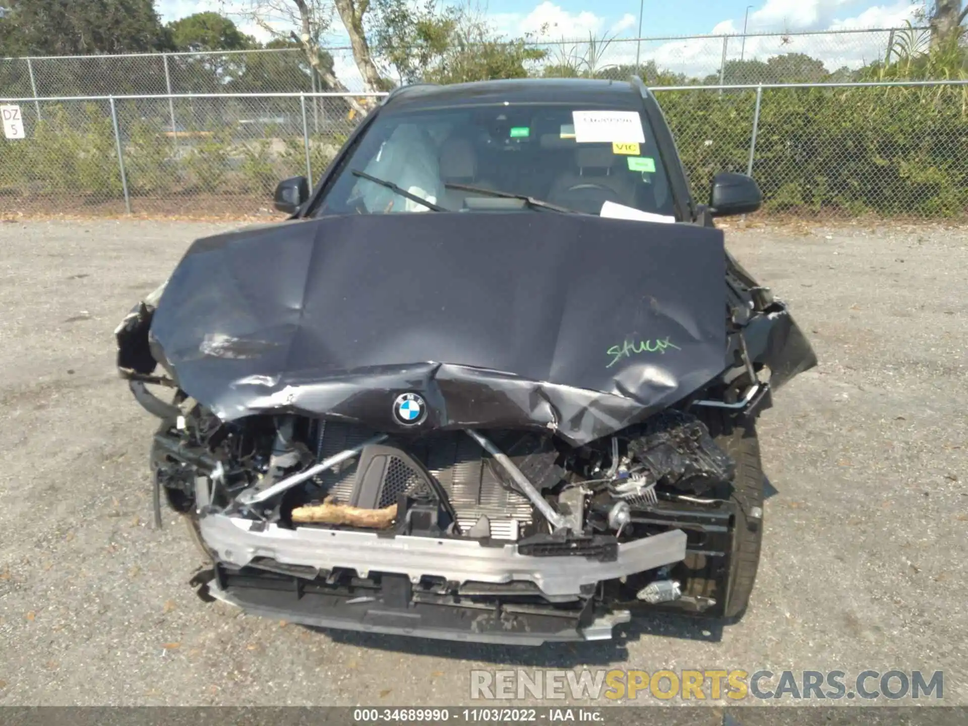 6 Photograph of a damaged car WBX47DP08NN147609 BMW X3 2022