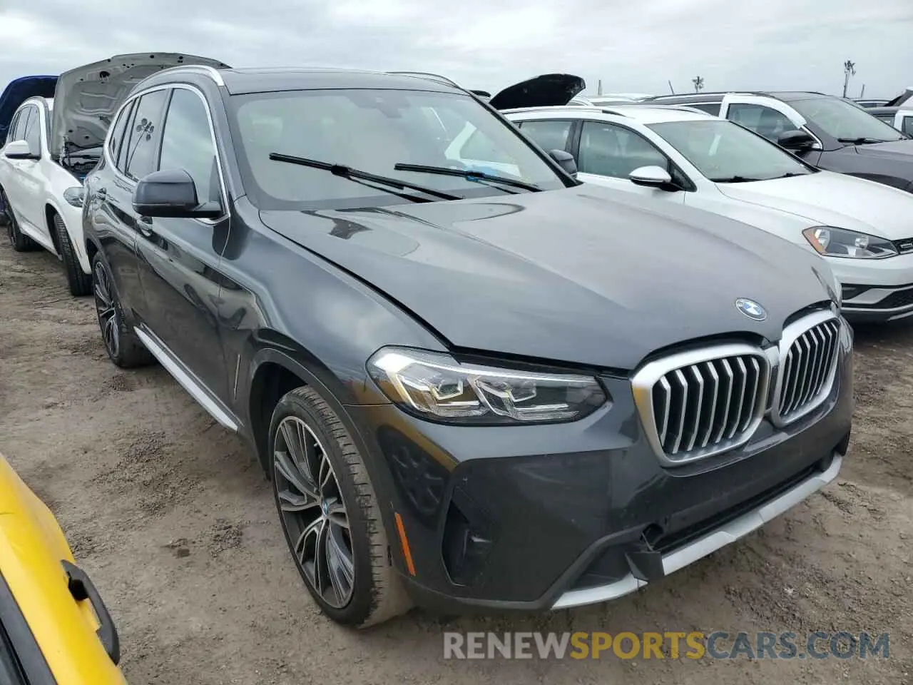 4 Photograph of a damaged car WBX47DP0XNN177789 BMW X3 2022