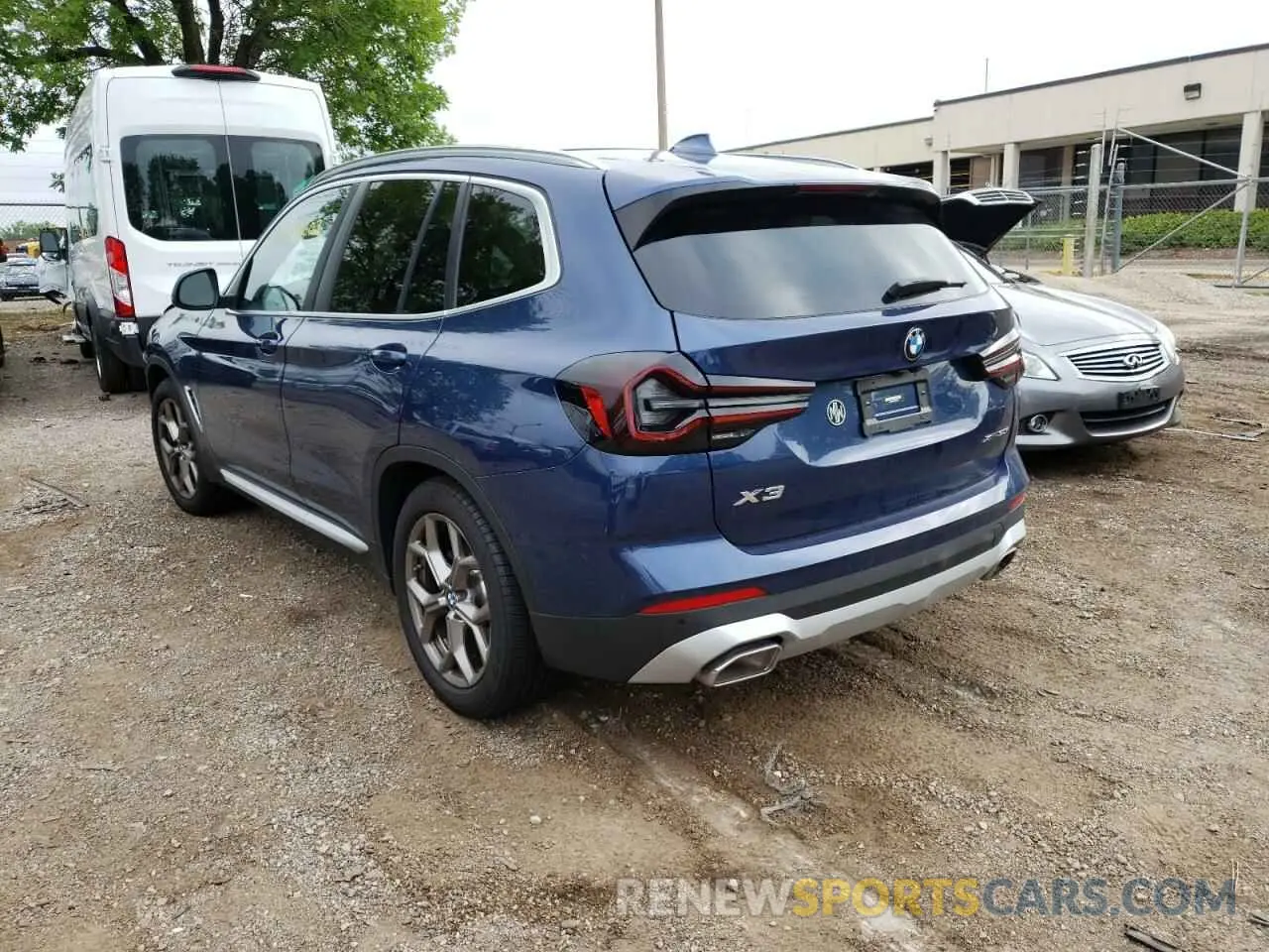 3 Photograph of a damaged car WBX57DP00NN145230 BMW X3 2022