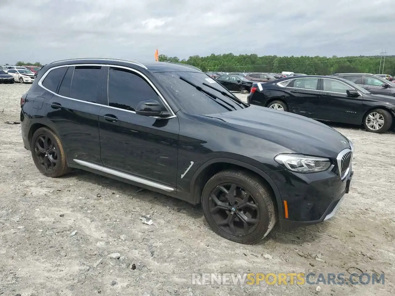 4 Photograph of a damaged car WBX57DP00NN178700 BMW X3 2022