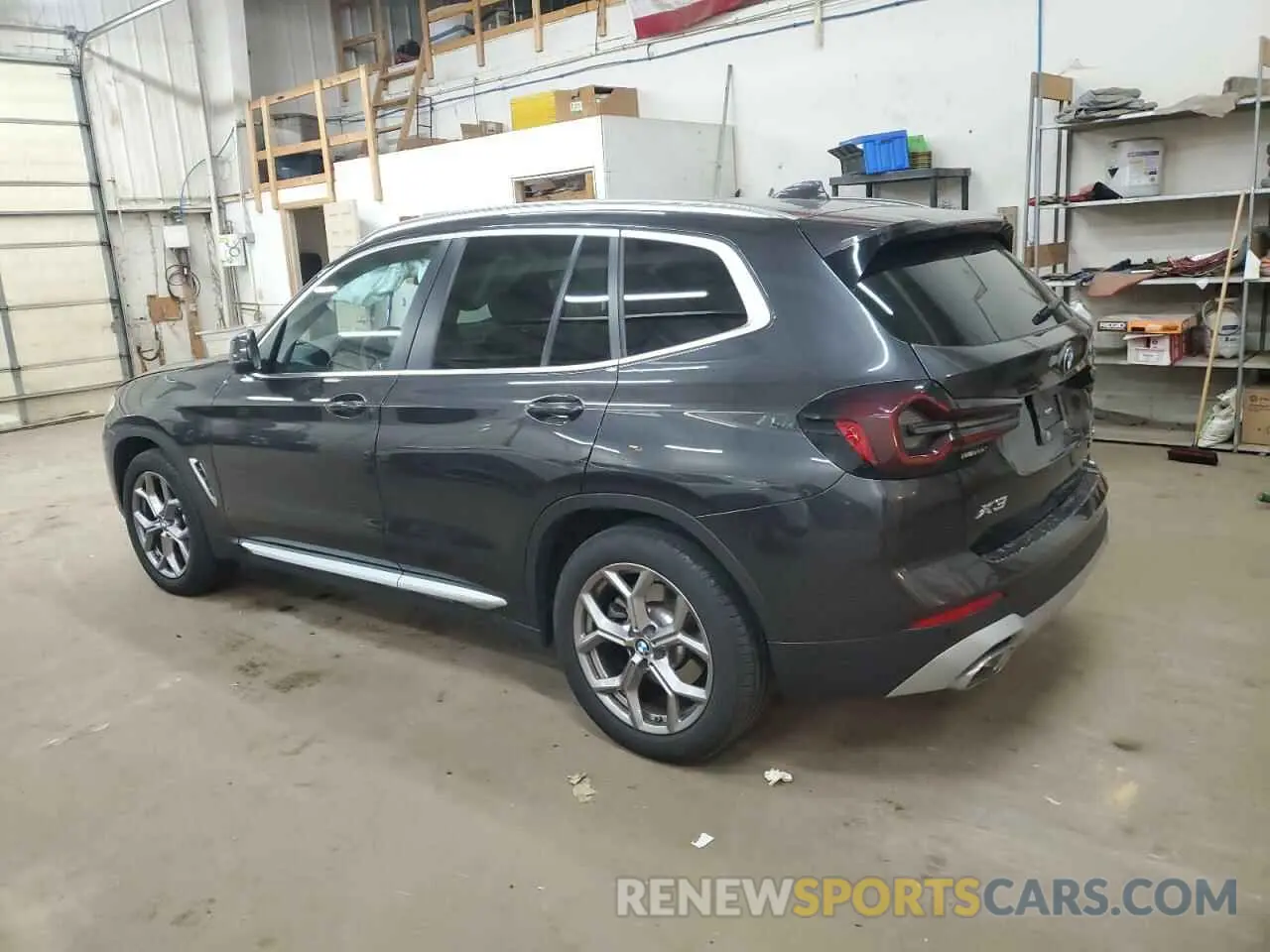 2 Photograph of a damaged car WBX57DP01NN177720 BMW X3 2022