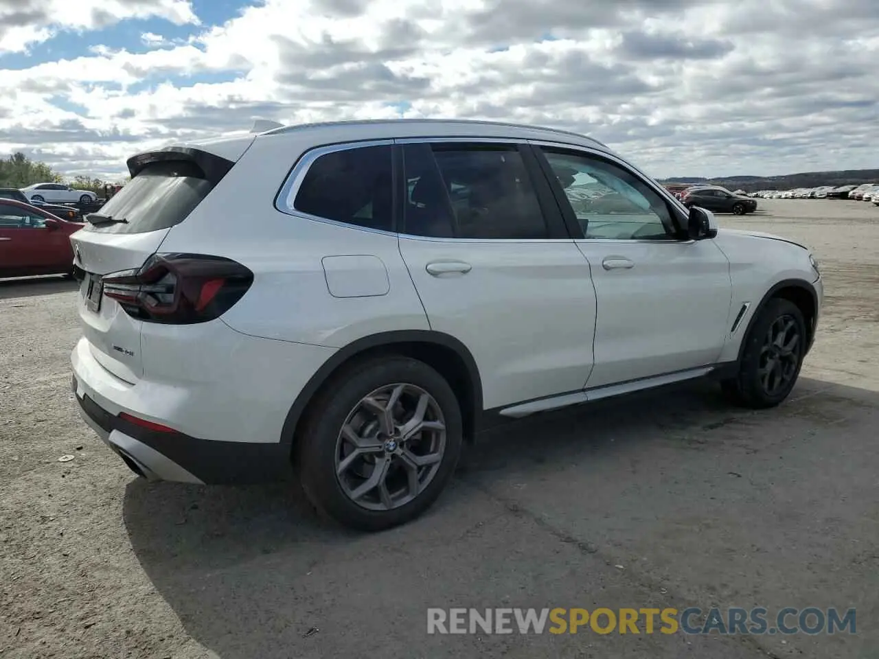 3 Photograph of a damaged car WBX57DP0XNN160141 BMW X3 2022