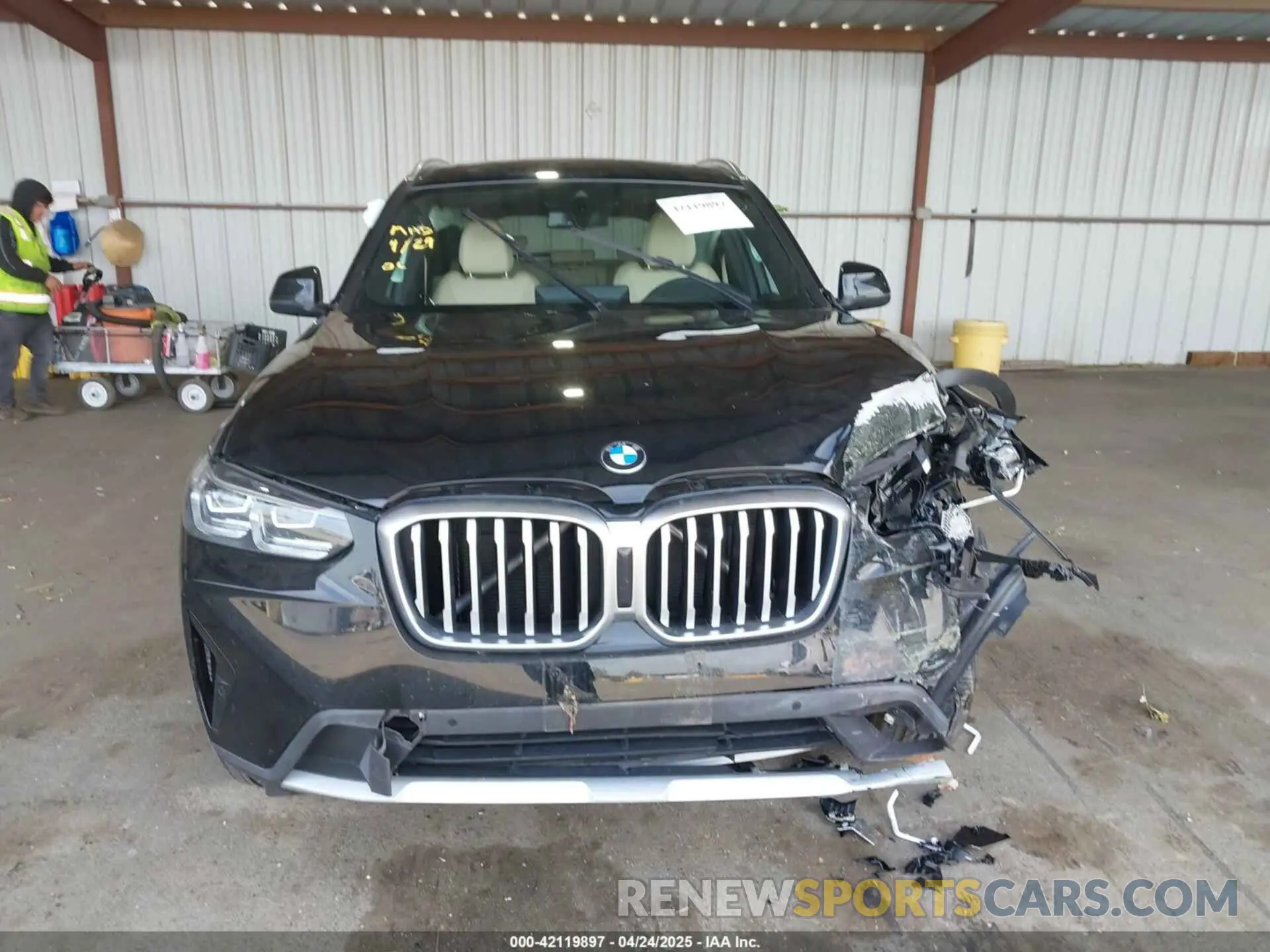 13 Photograph of a damaged car WBX57DP0XNN183208 BMW X3 2022