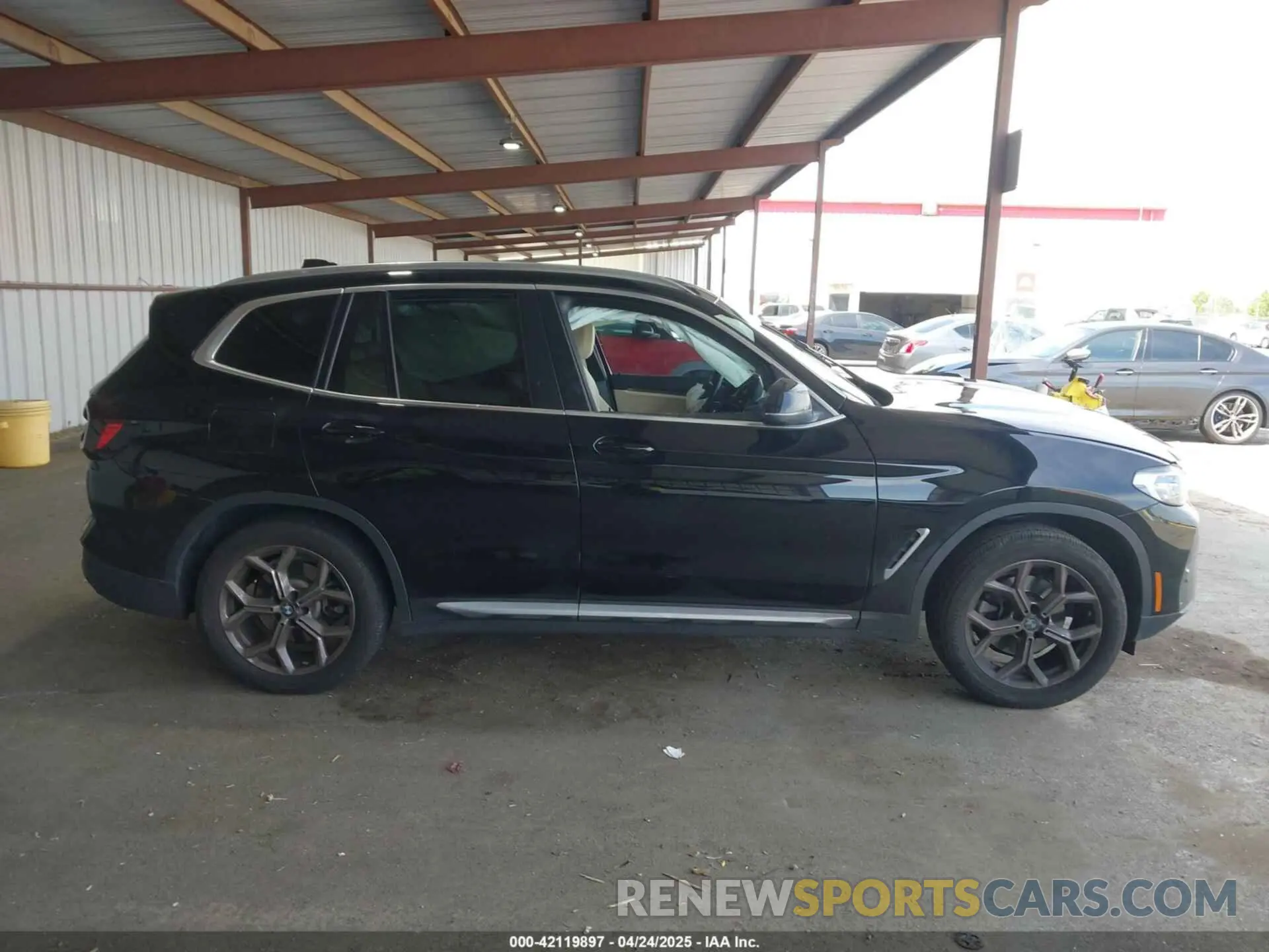 14 Photograph of a damaged car WBX57DP0XNN183208 BMW X3 2022