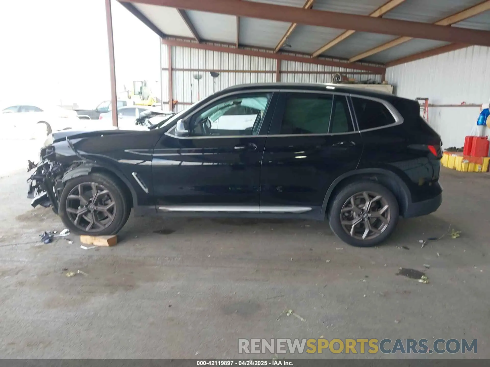 15 Photograph of a damaged car WBX57DP0XNN183208 BMW X3 2022