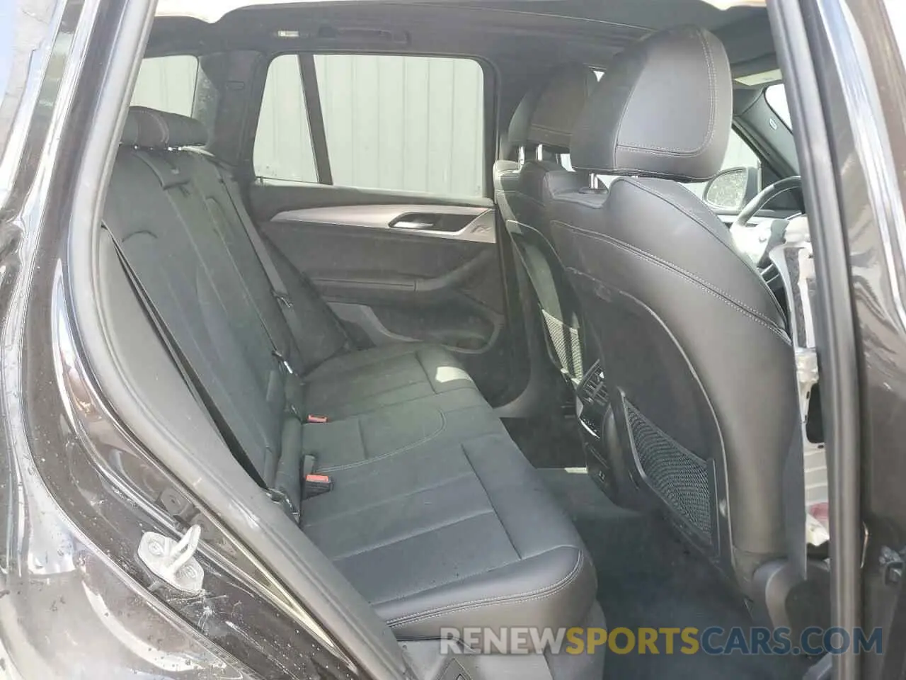 11 Photograph of a damaged car WBX57DP0XNN184150 BMW X3 2022