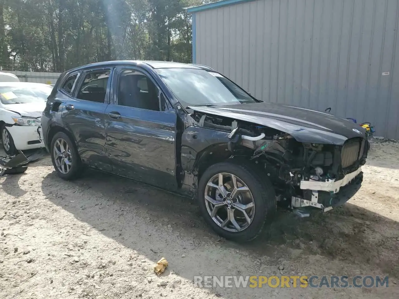 4 Photograph of a damaged car WBX57DP0XNN184150 BMW X3 2022