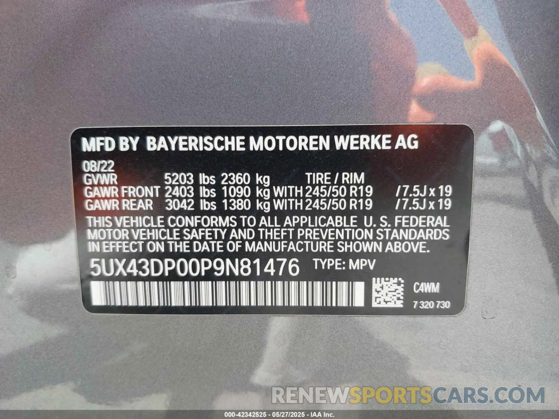 9 Photograph of a damaged car 5UX43DP00P9N81476 BMW X3 2023