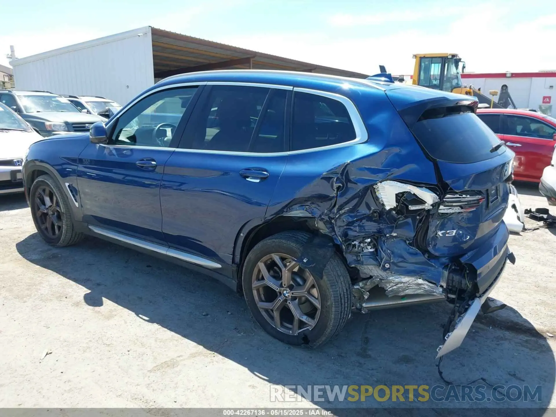 3 Photograph of a damaged car 5UX43DP04P9P44100 BMW X3 2023